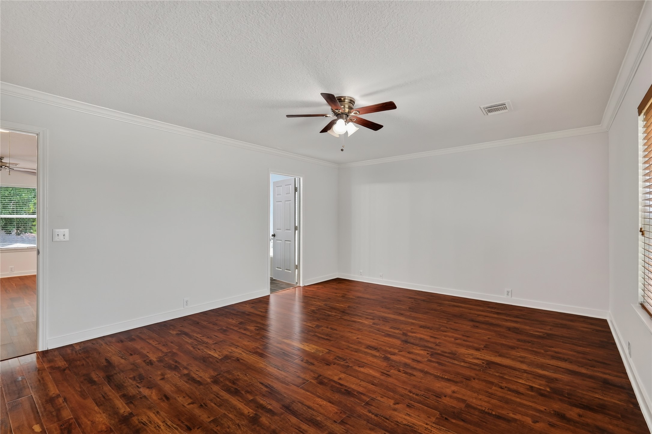 19747 Twin Canyon Court Street Property Photo 32