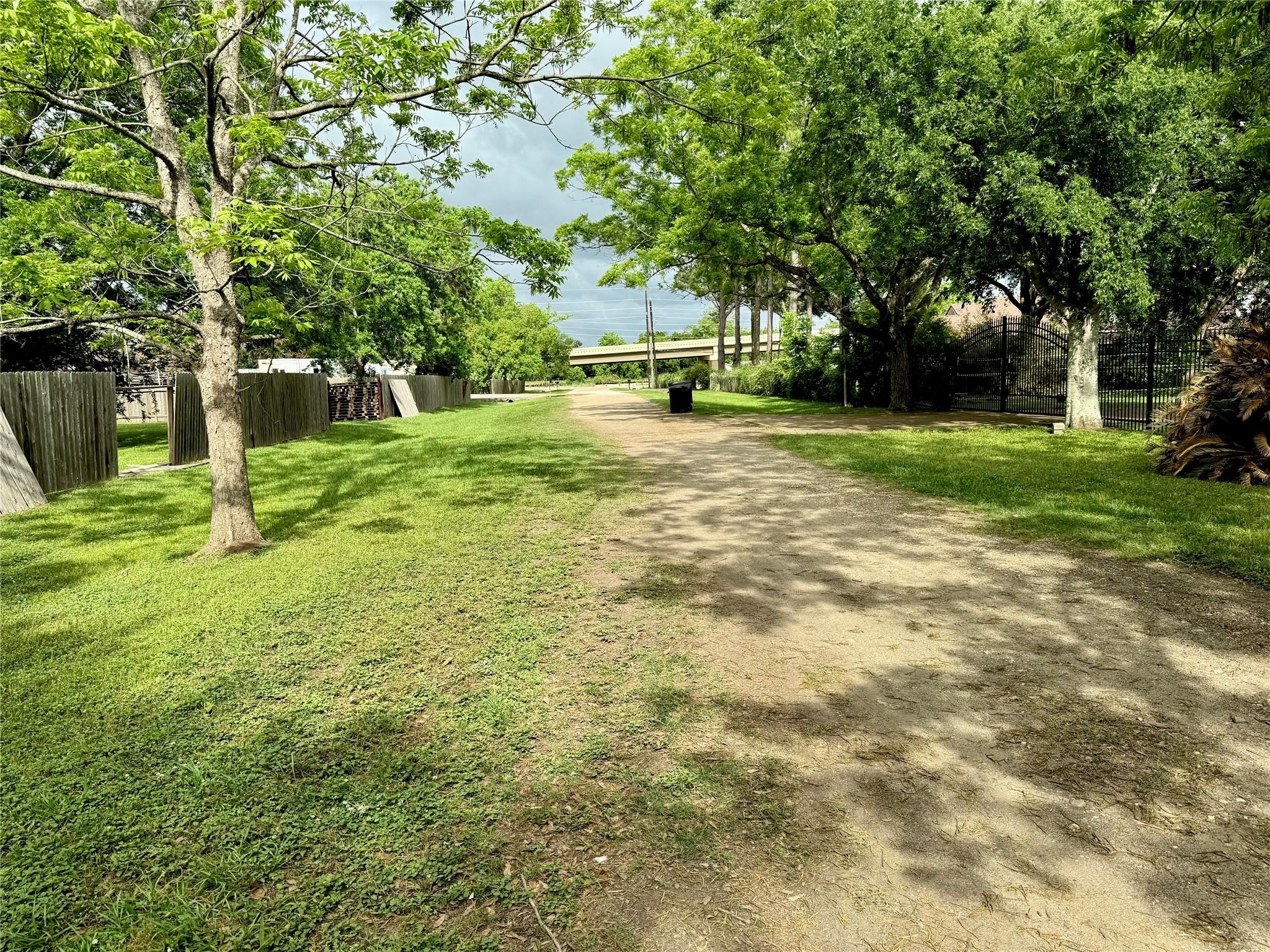 137 Fm 359 Rear Road Property Photo 8