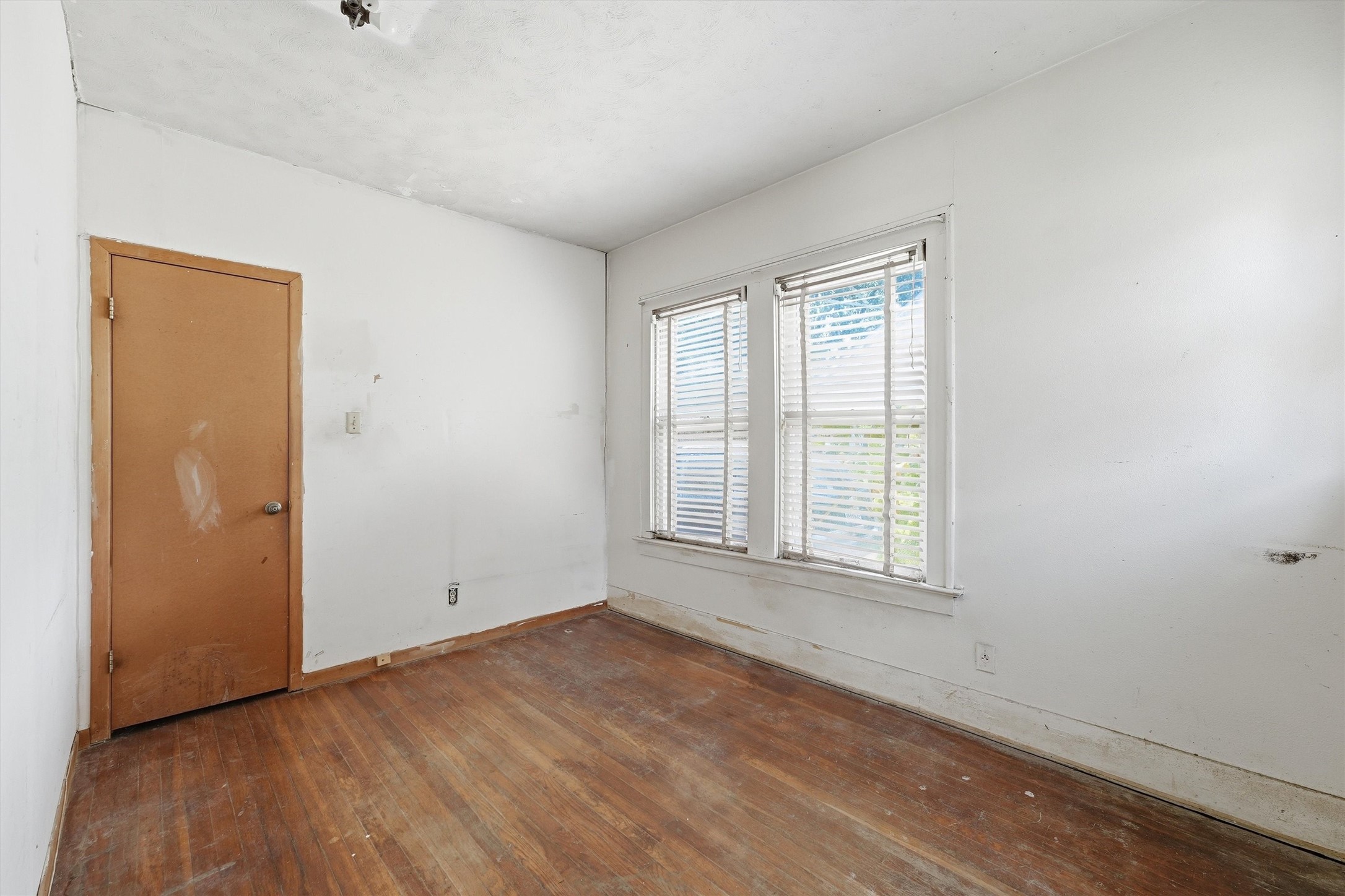 1518 Munger Street Property Photo 18