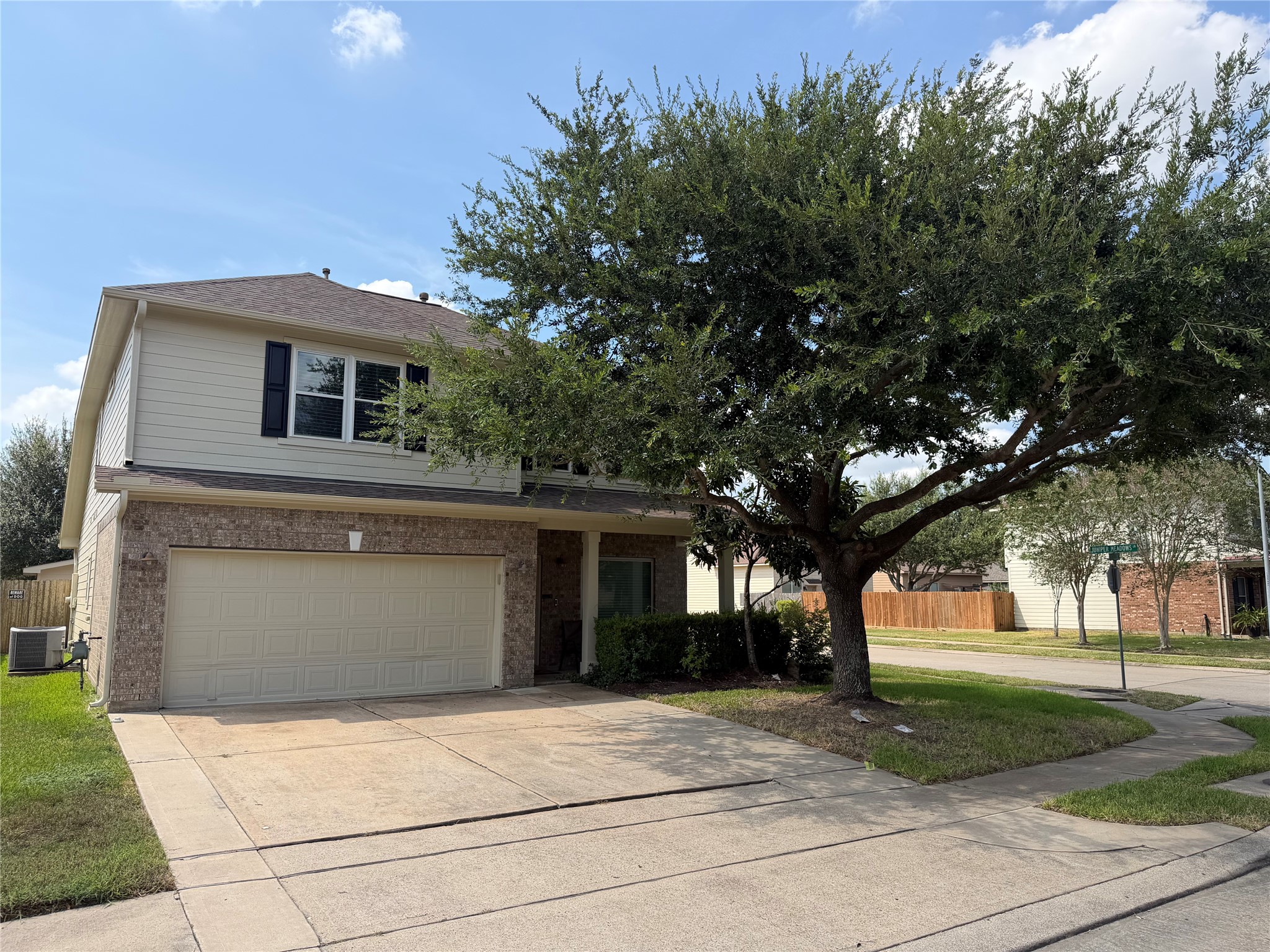 4123 Knollwick Court Property Photo 1