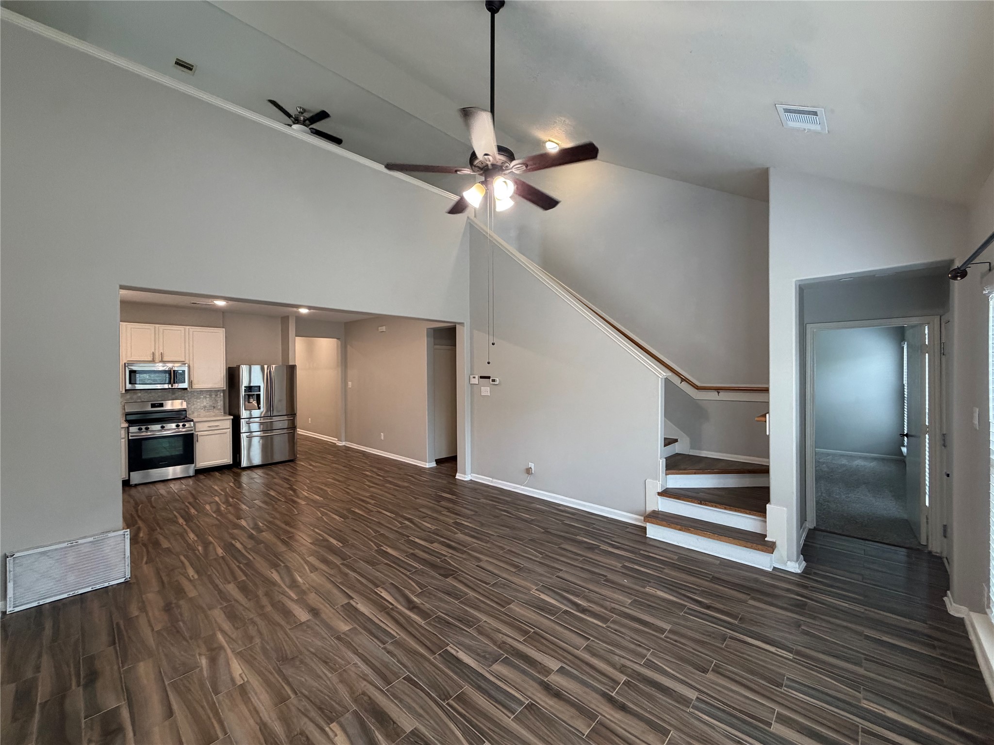 4123 Knollwick Court Property Photo 4