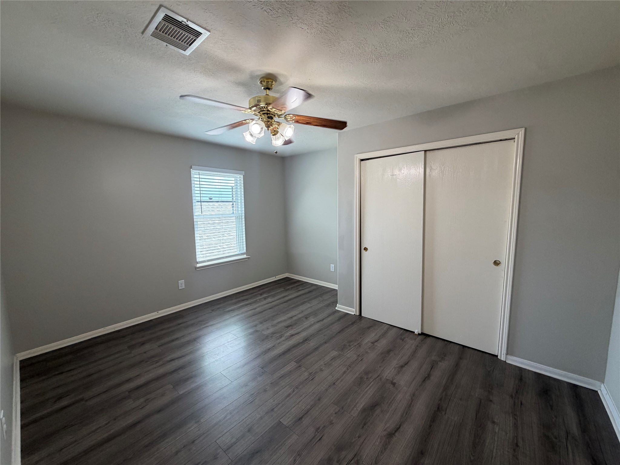 4123 Knollwick Court Property Photo 11