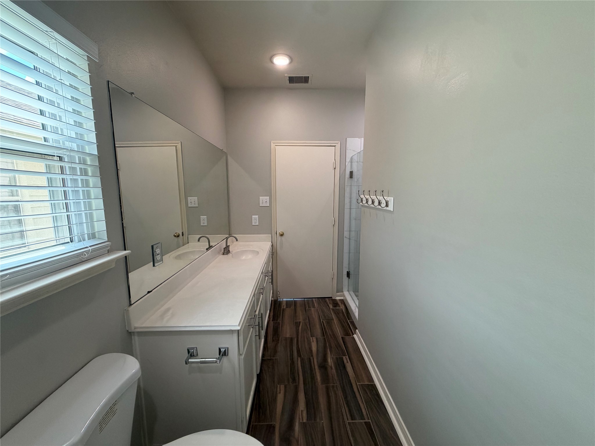 4123 Knollwick Court Property Photo 17
