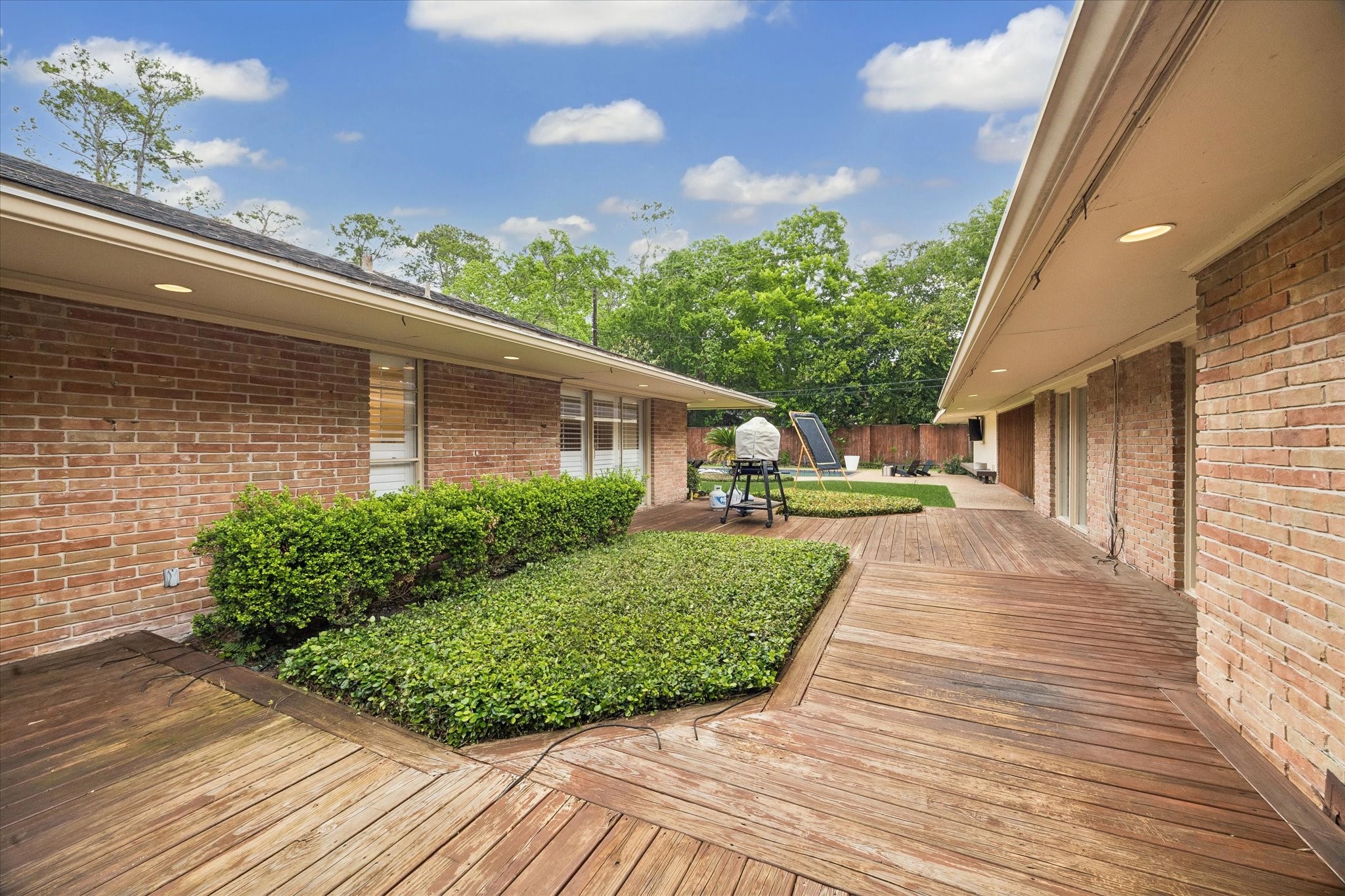 319 Tynebridge Lane Property Photo 15