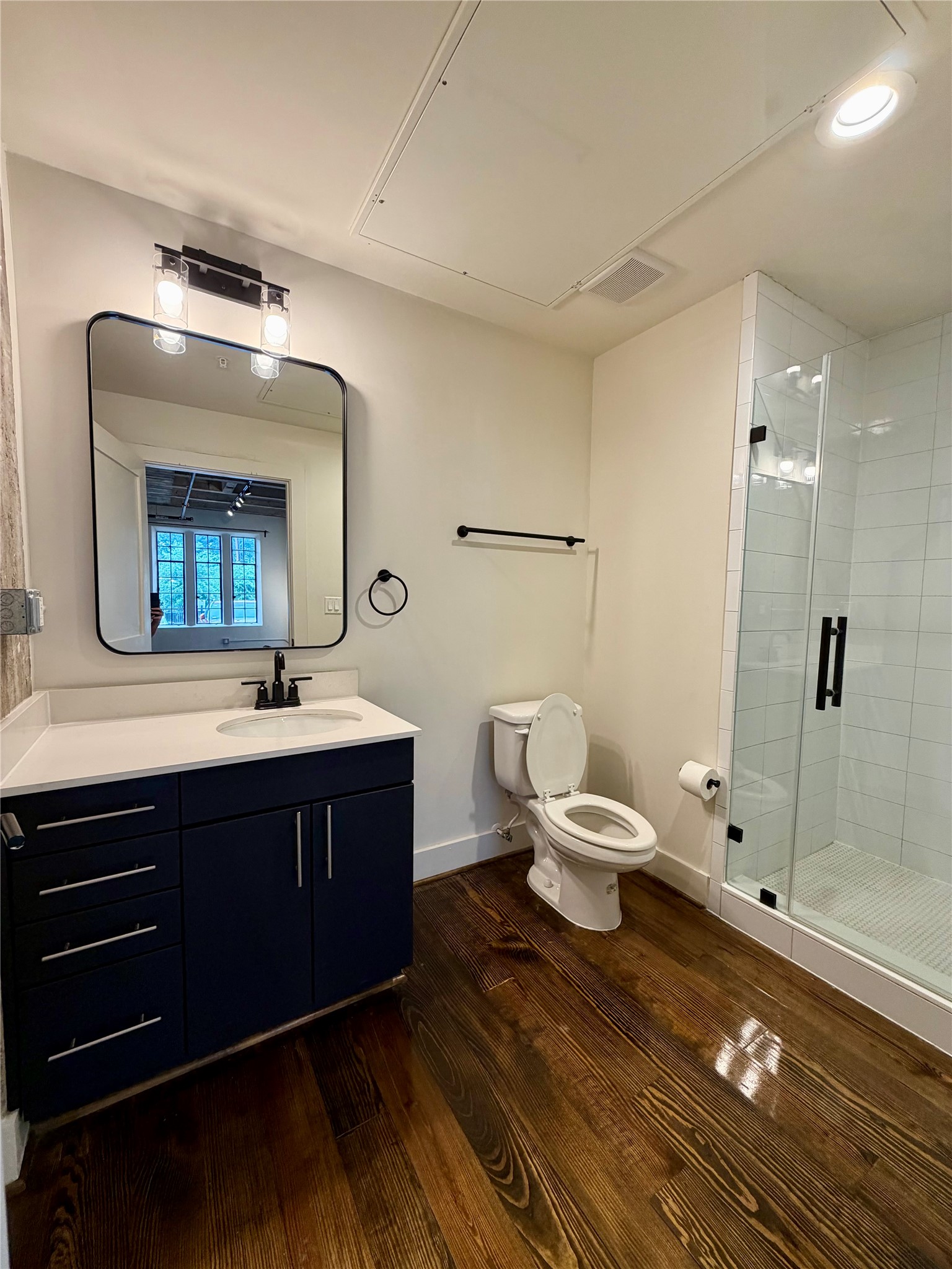 4411 Dallas Street 1 Property Photo 6