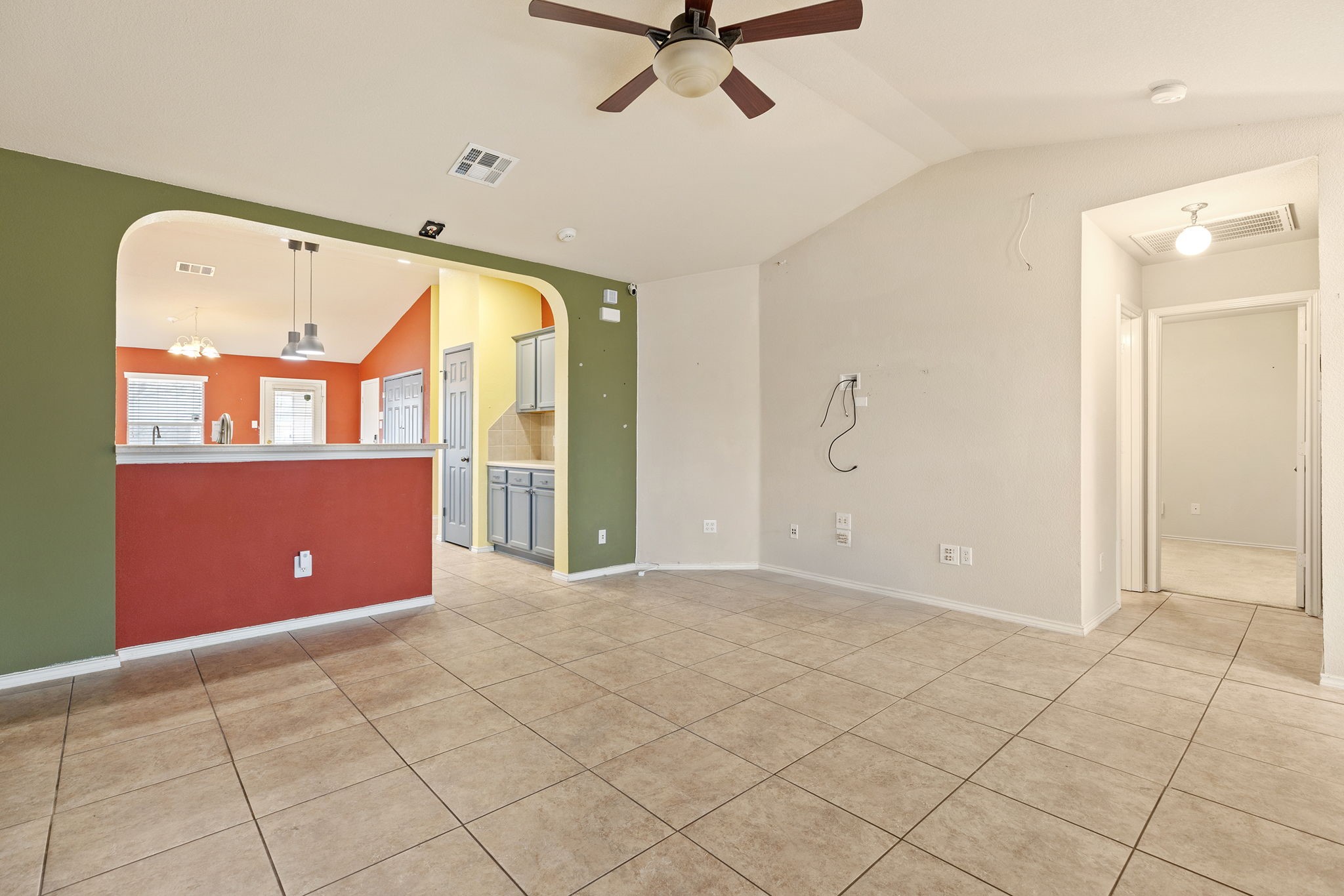 129 Lava Bed Drive Property Photo 6