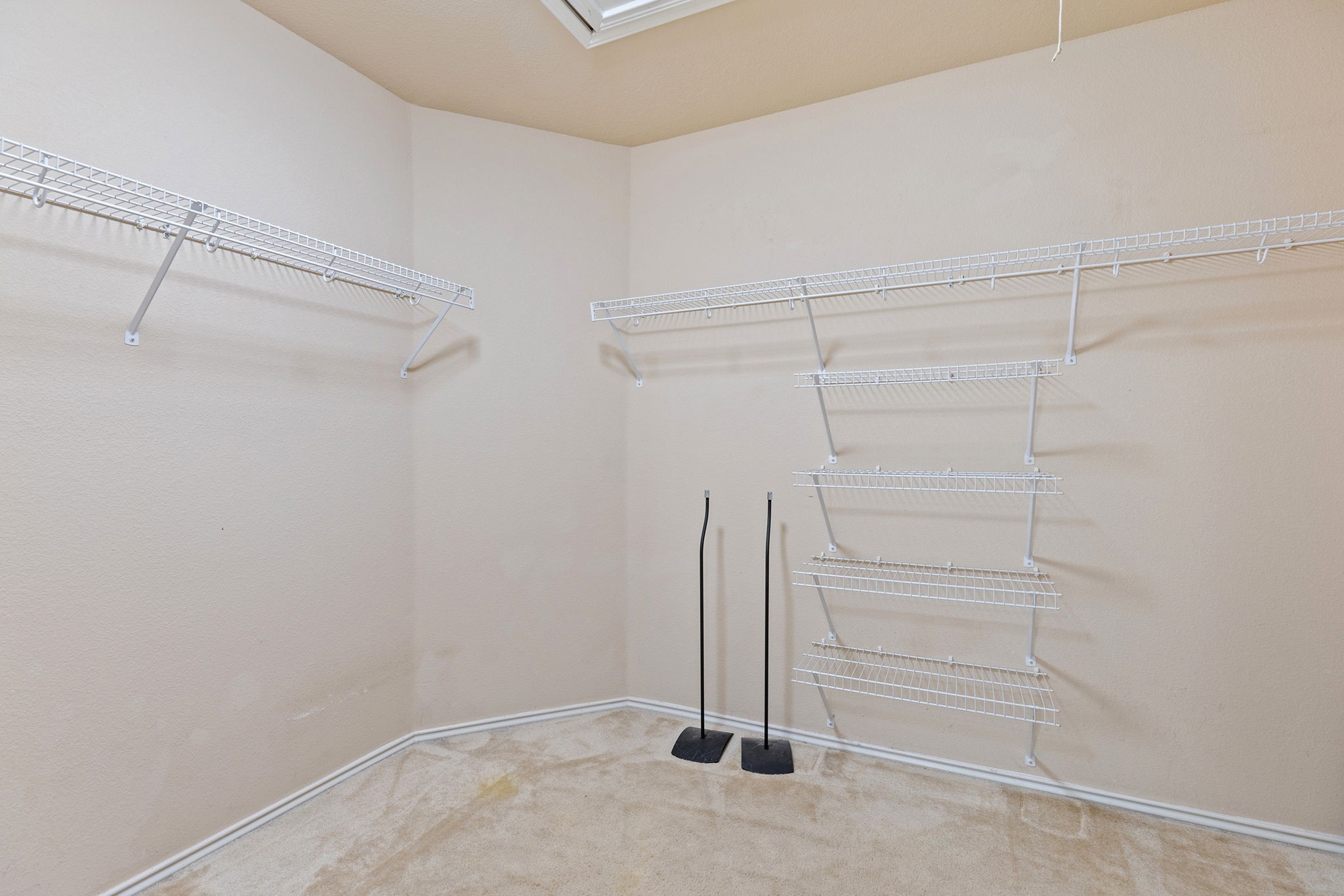 129 Lava Bed Drive Property Photo 19