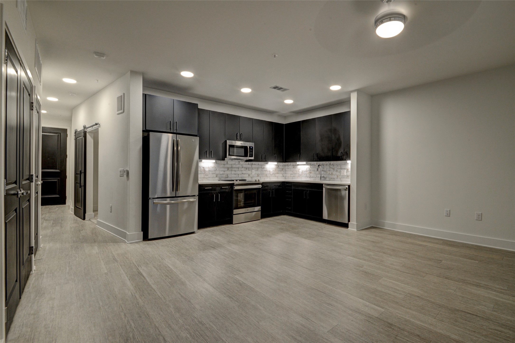 6400 Washington Avenue 645 Property Photo 1