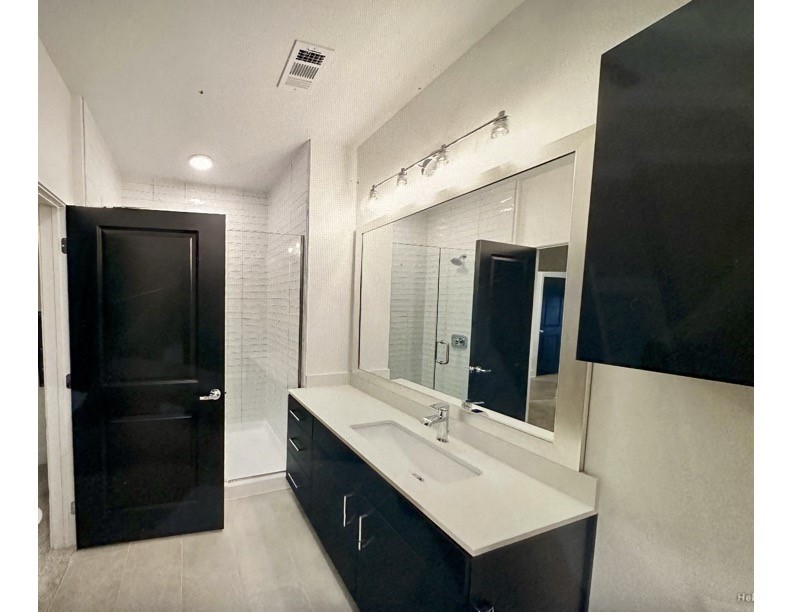 6400 Washington Avenue 645 Property Photo 6