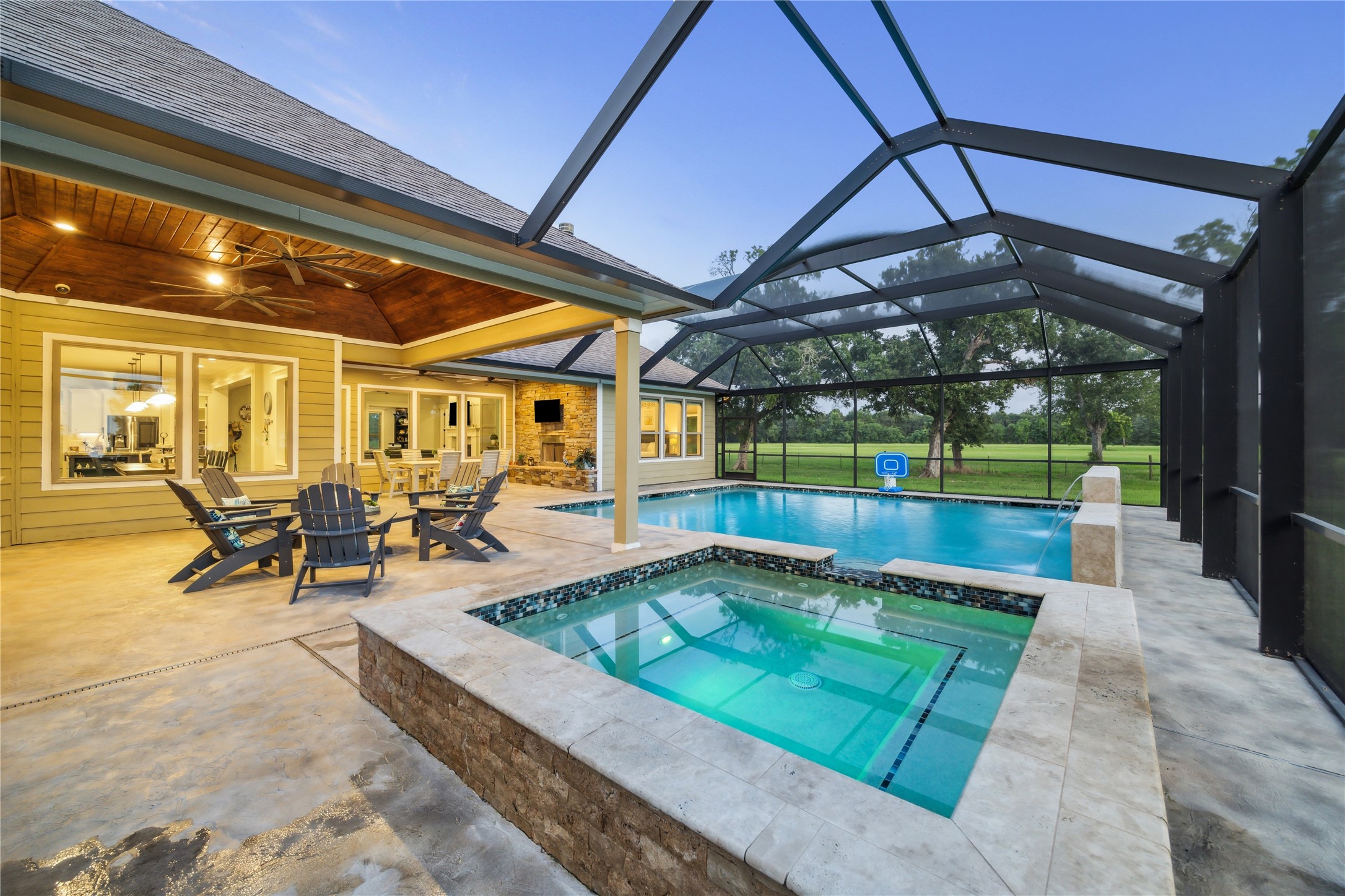 3848 S Main Street Property Photo 31