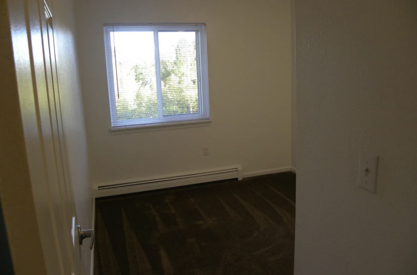 903 Portage St Property Photo 4