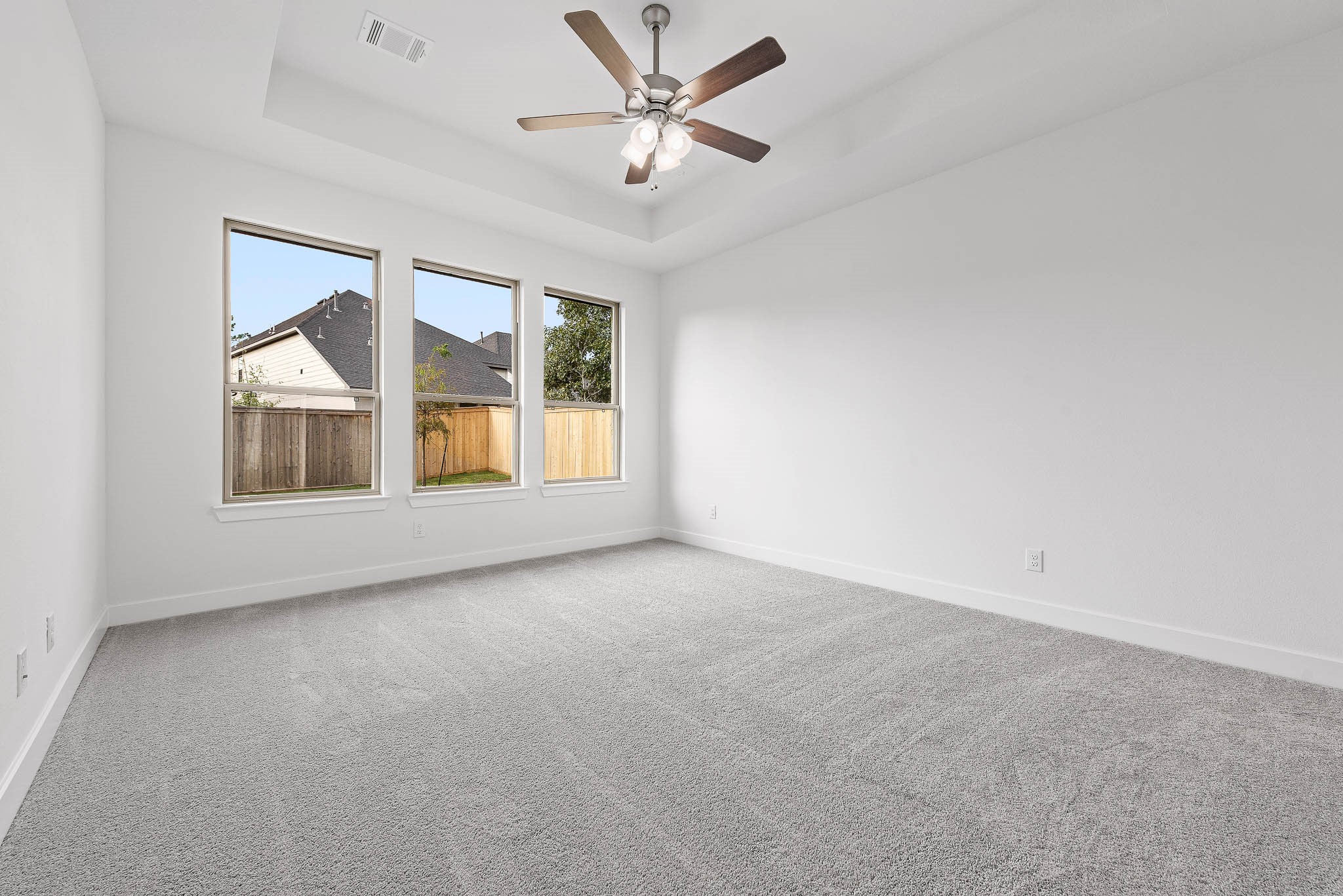 26228 Whisperwood Lane Property Photo 10