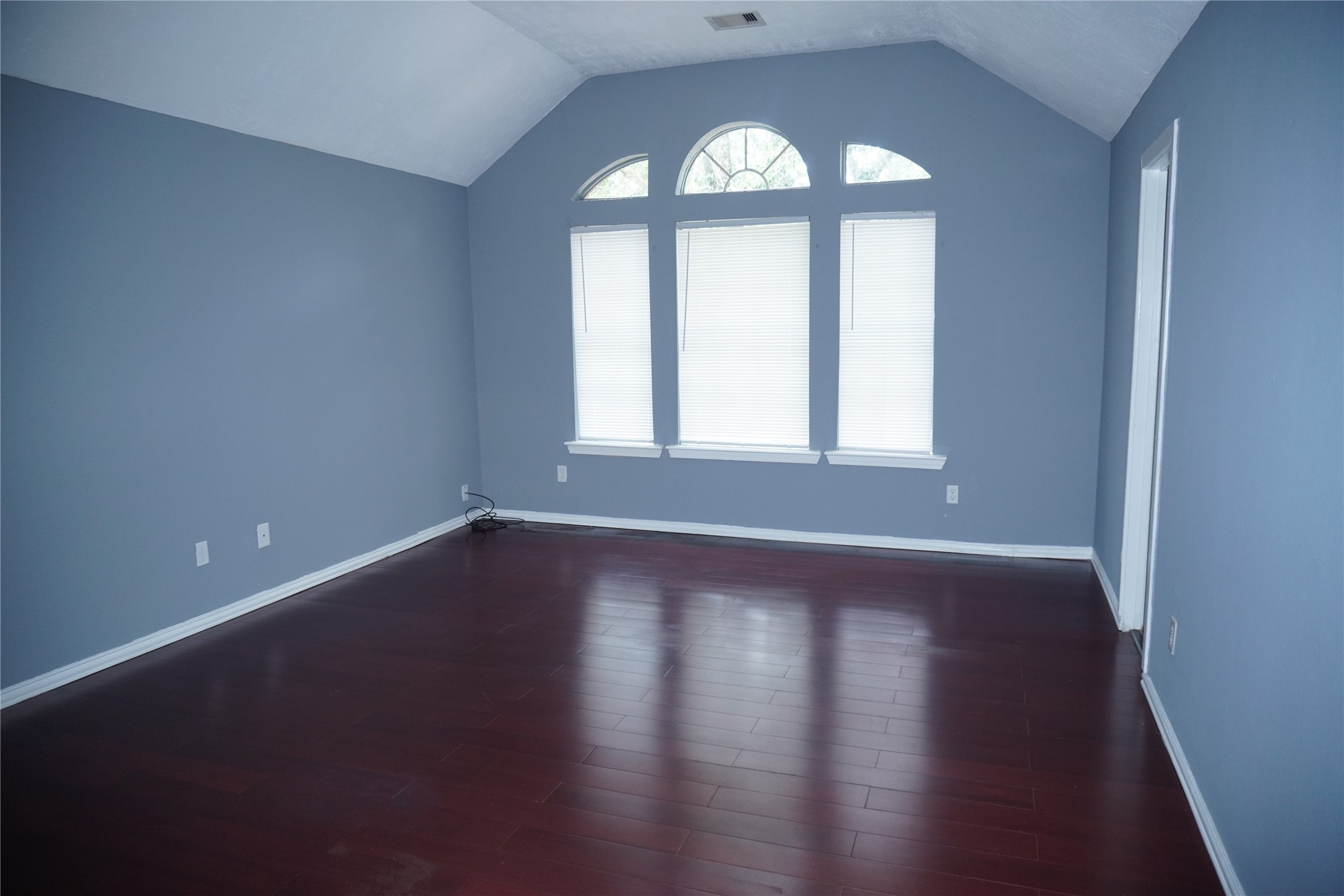 3352 Jan Court Property Photo 19