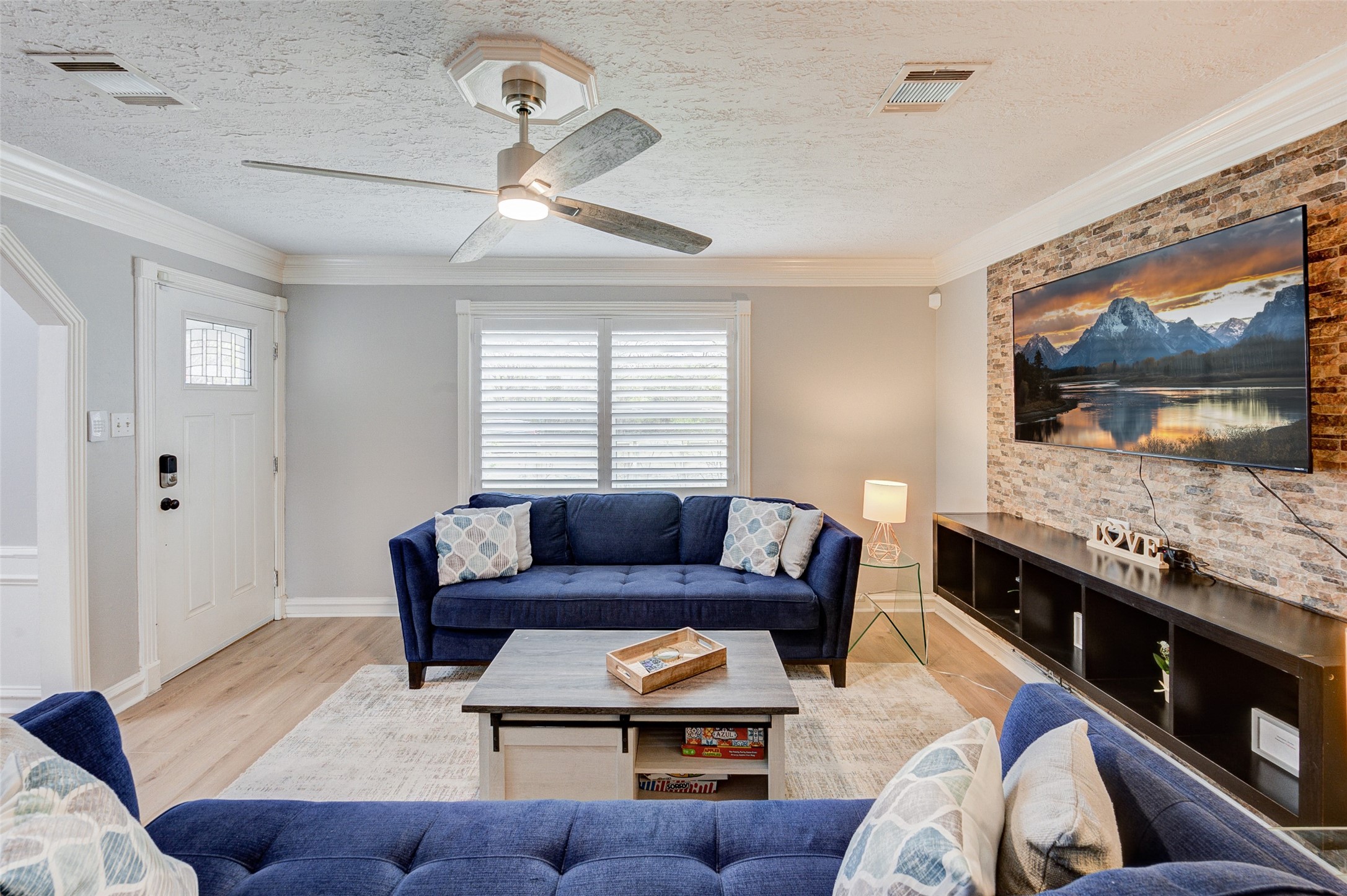 1207 Archer Street Property Photo 20