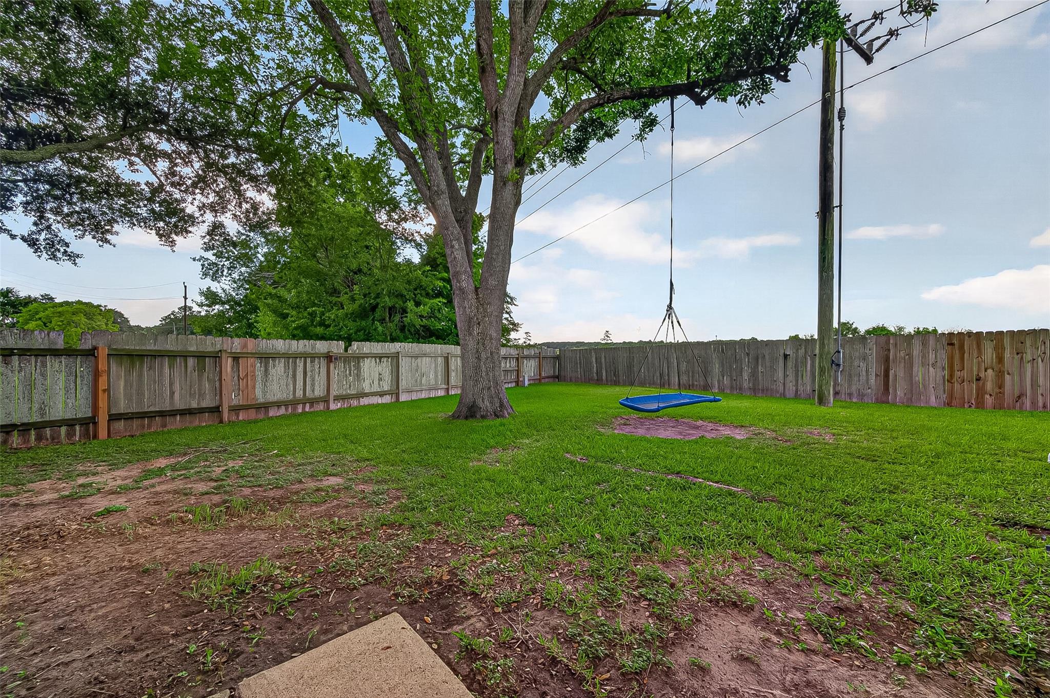 2946 Creekway Circle Property Photo 7