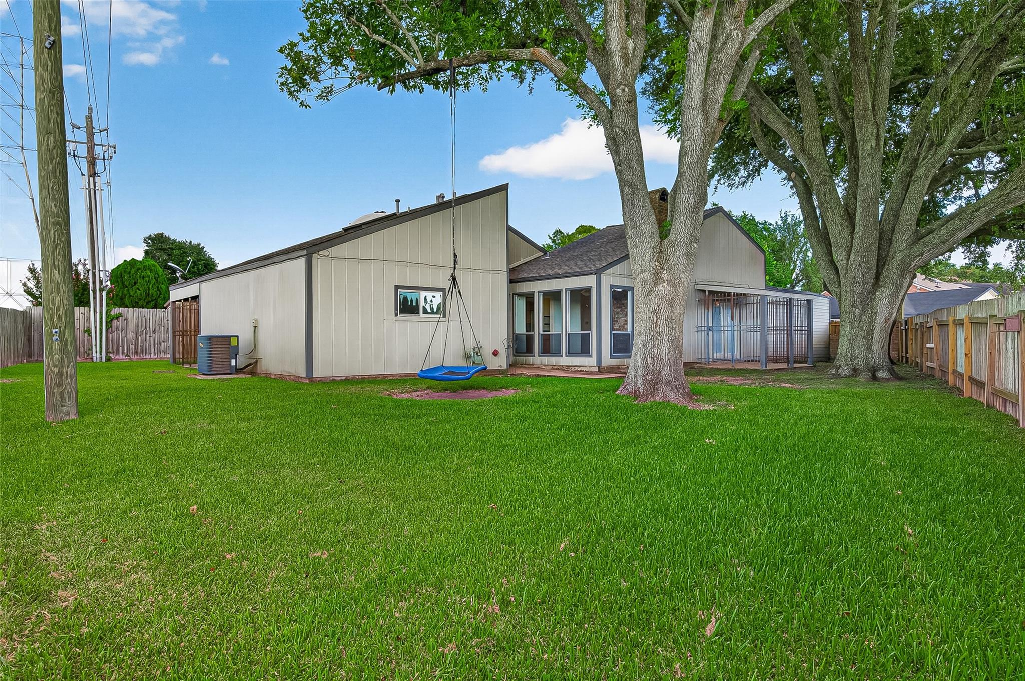 2946 Creekway Circle Property Photo 9