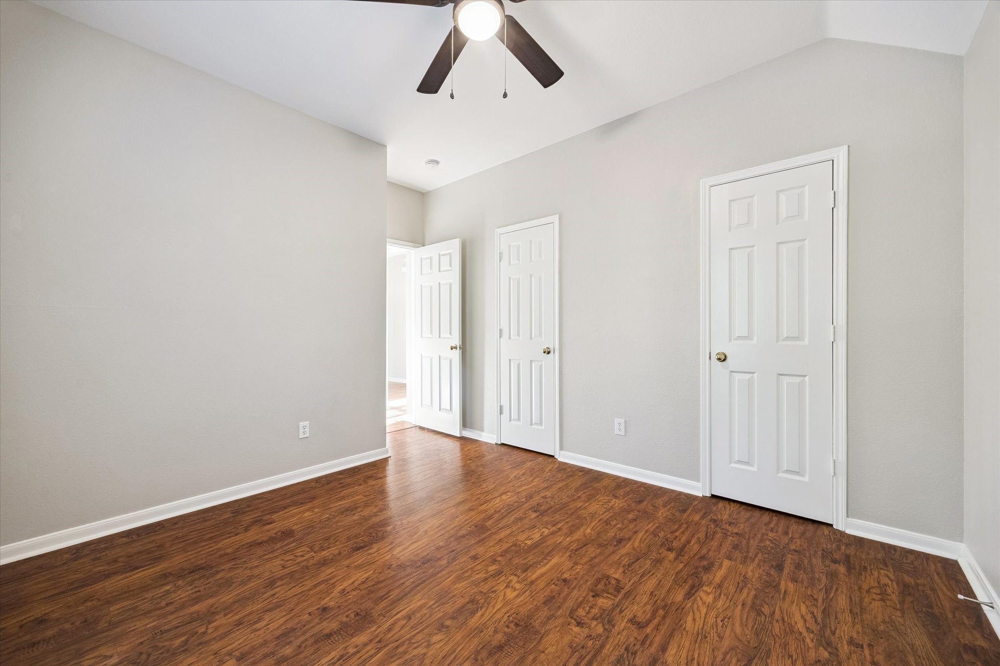 2218 Winding Hollow Drive Property Photo 14