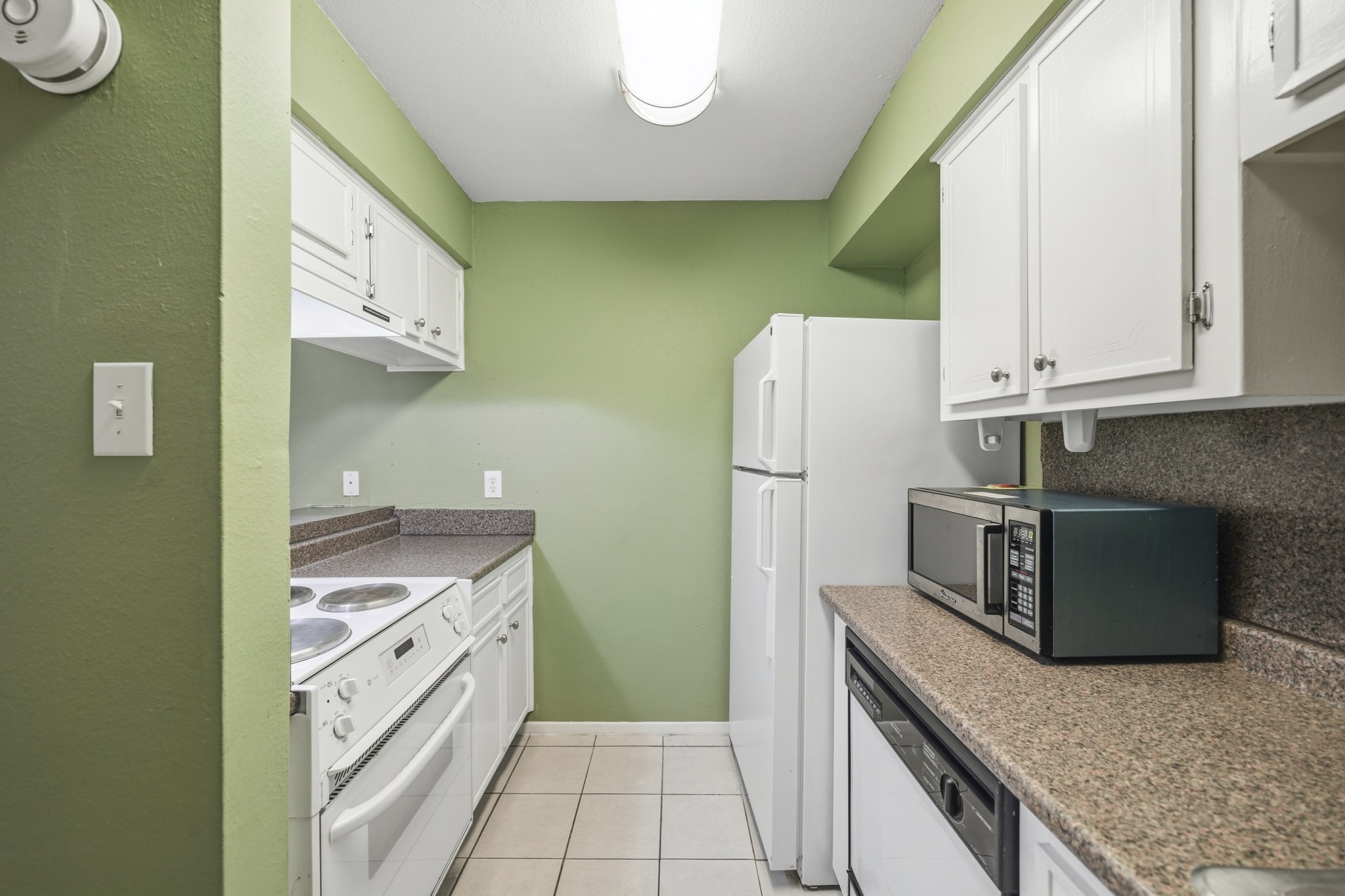 3131 Cummins Street 80 Property Photo 10