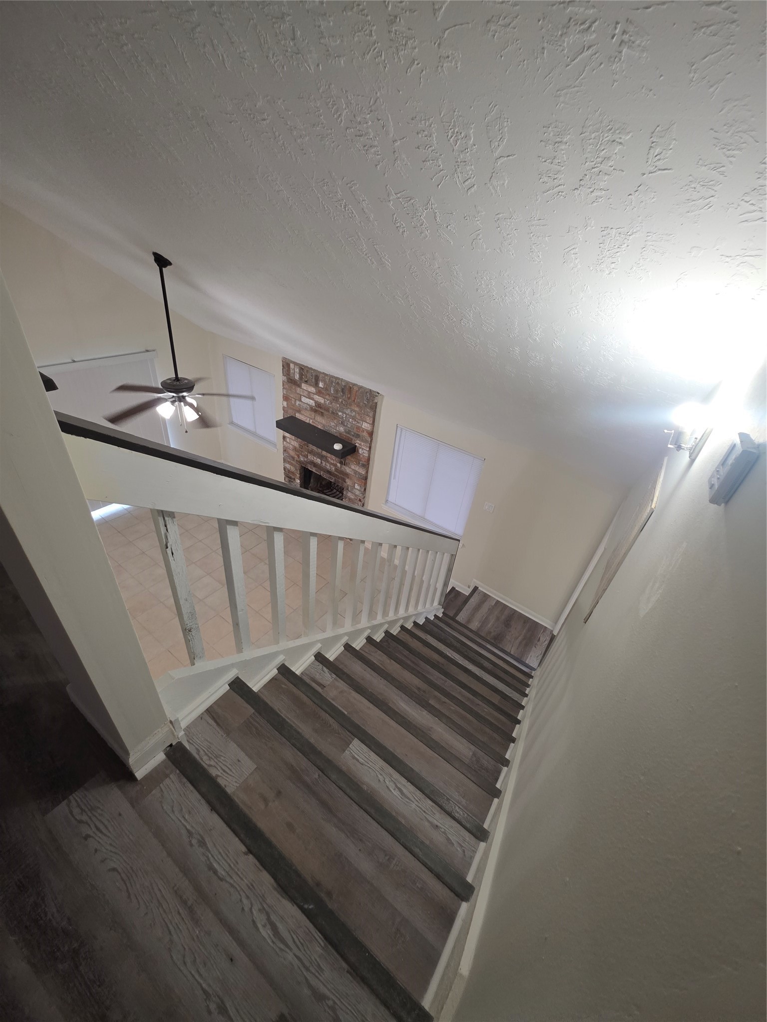 962 Sterling Green Drive S Property Photo 16