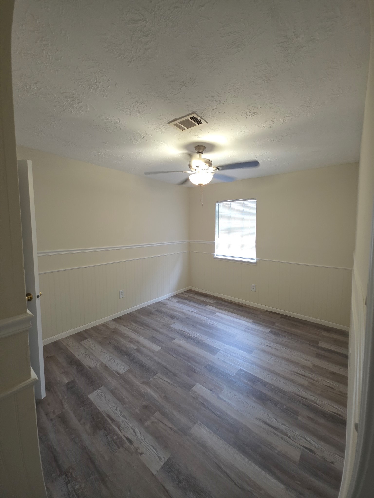 962 Sterling Green Drive S Property Photo 20