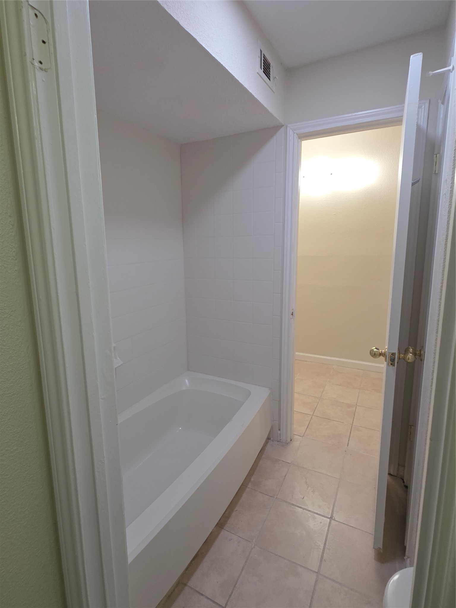 962 Sterling Green Drive S Property Photo 22
