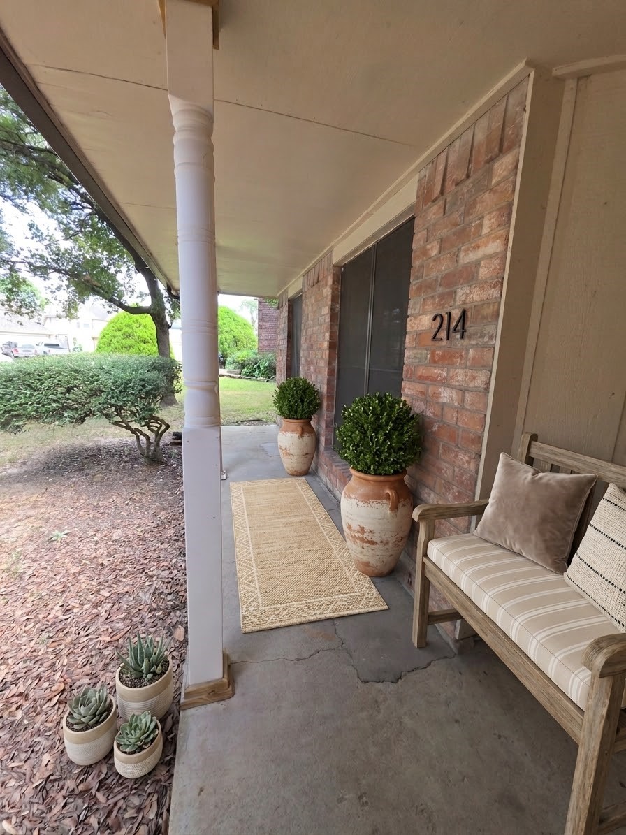 962 Sterling Green Drive S Property Photo 38