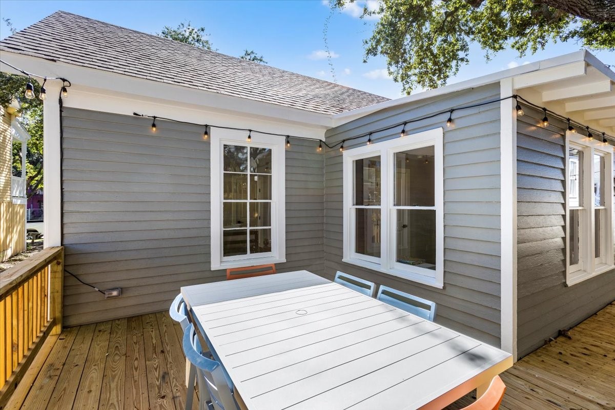 2822 Bernardo De Galvez Avenue Property Photo 34