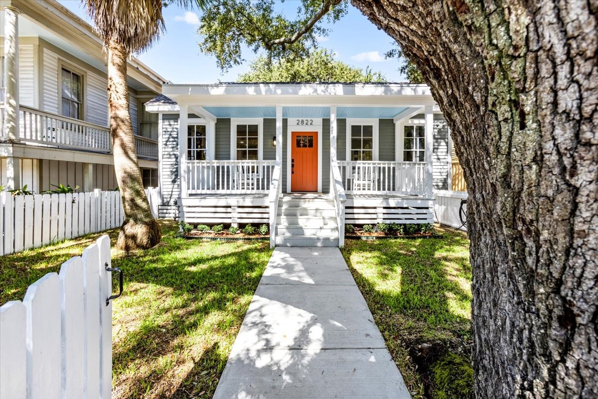 2822 Bernardo De Galvez Avenue Property Photo 45