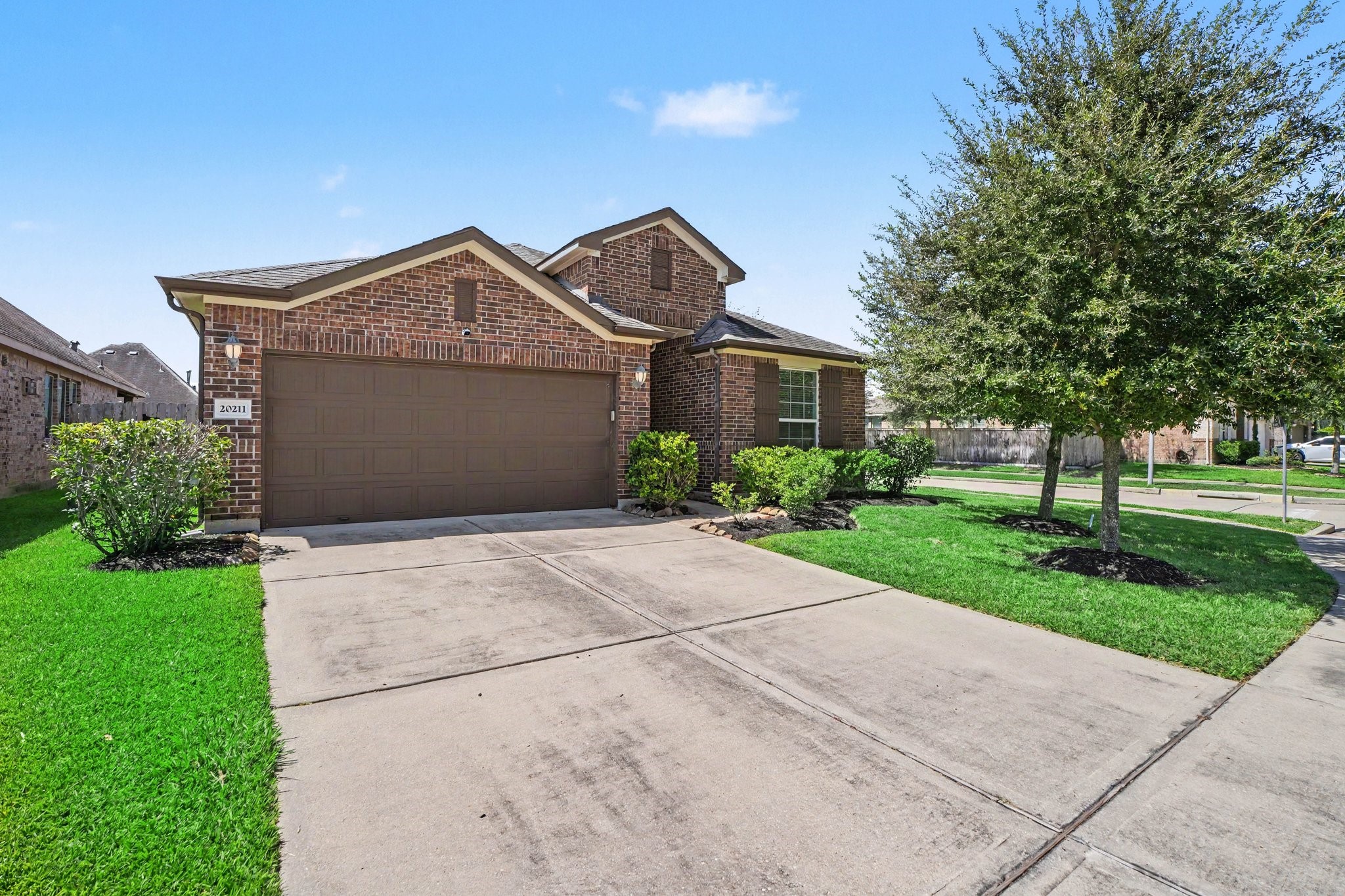 20211 Peralta Cliff Trail Property Photo 4