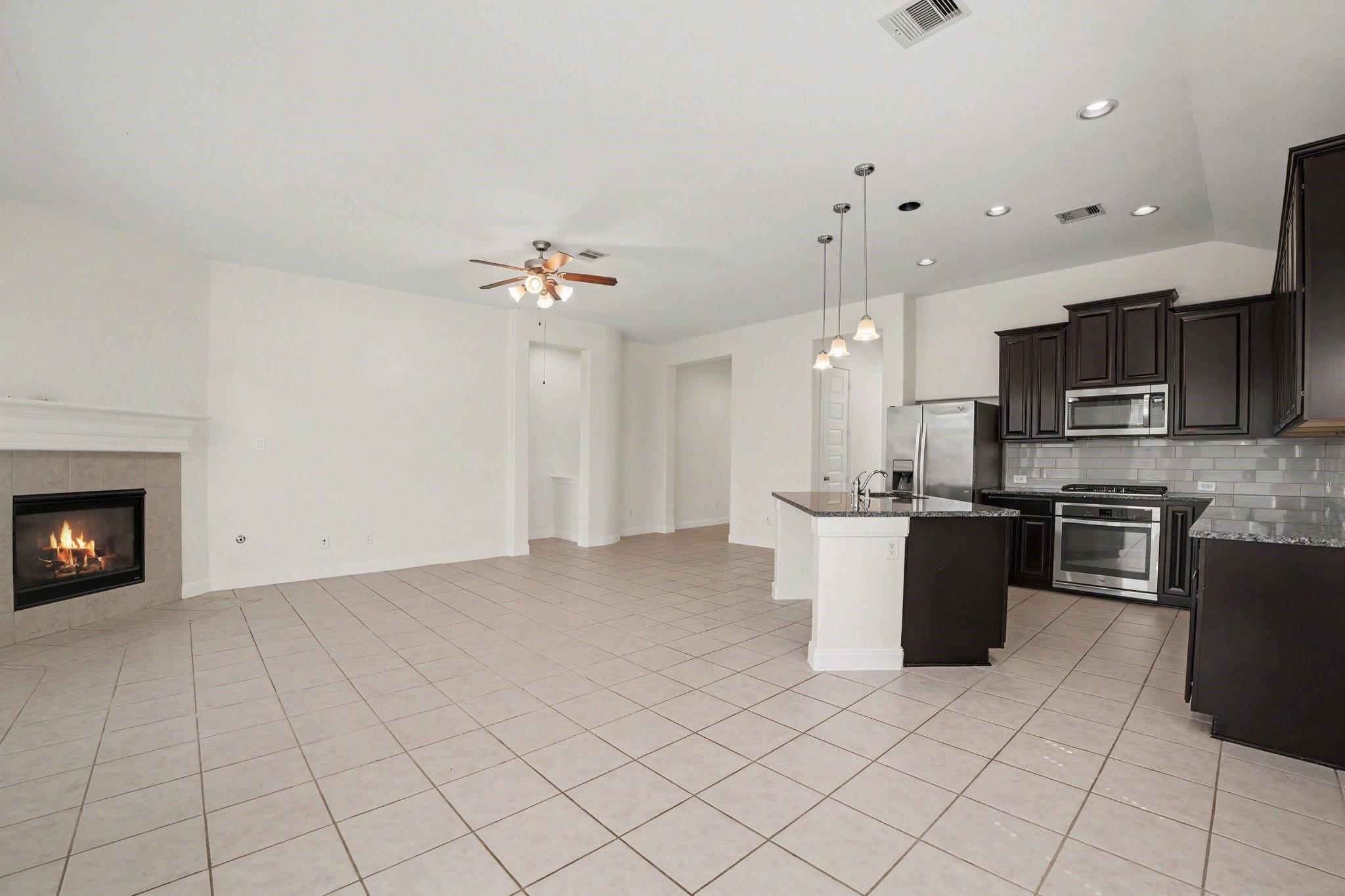20211 Peralta Cliff Trail Property Photo 13