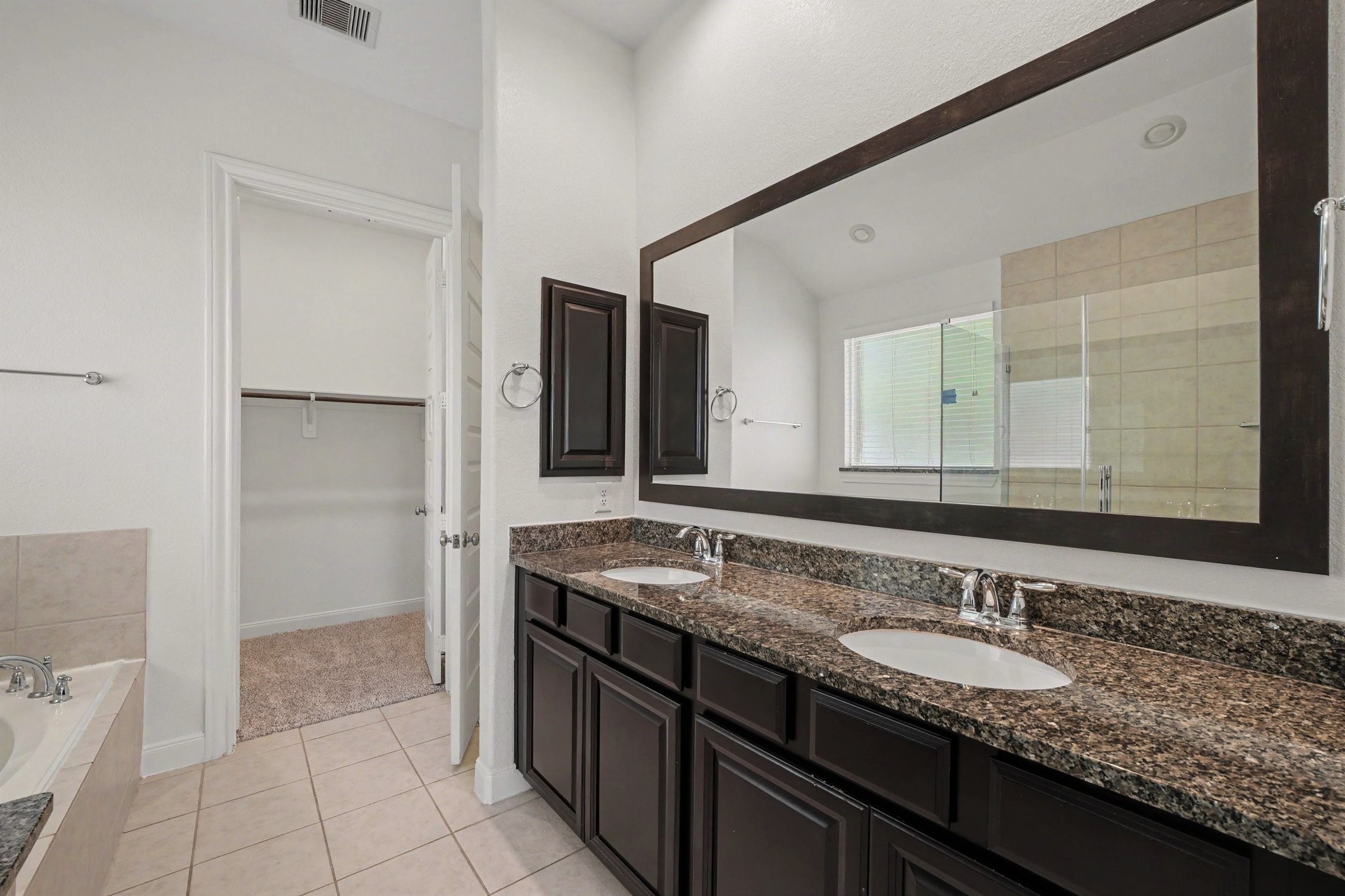 20211 Peralta Cliff Trail Property Photo 22