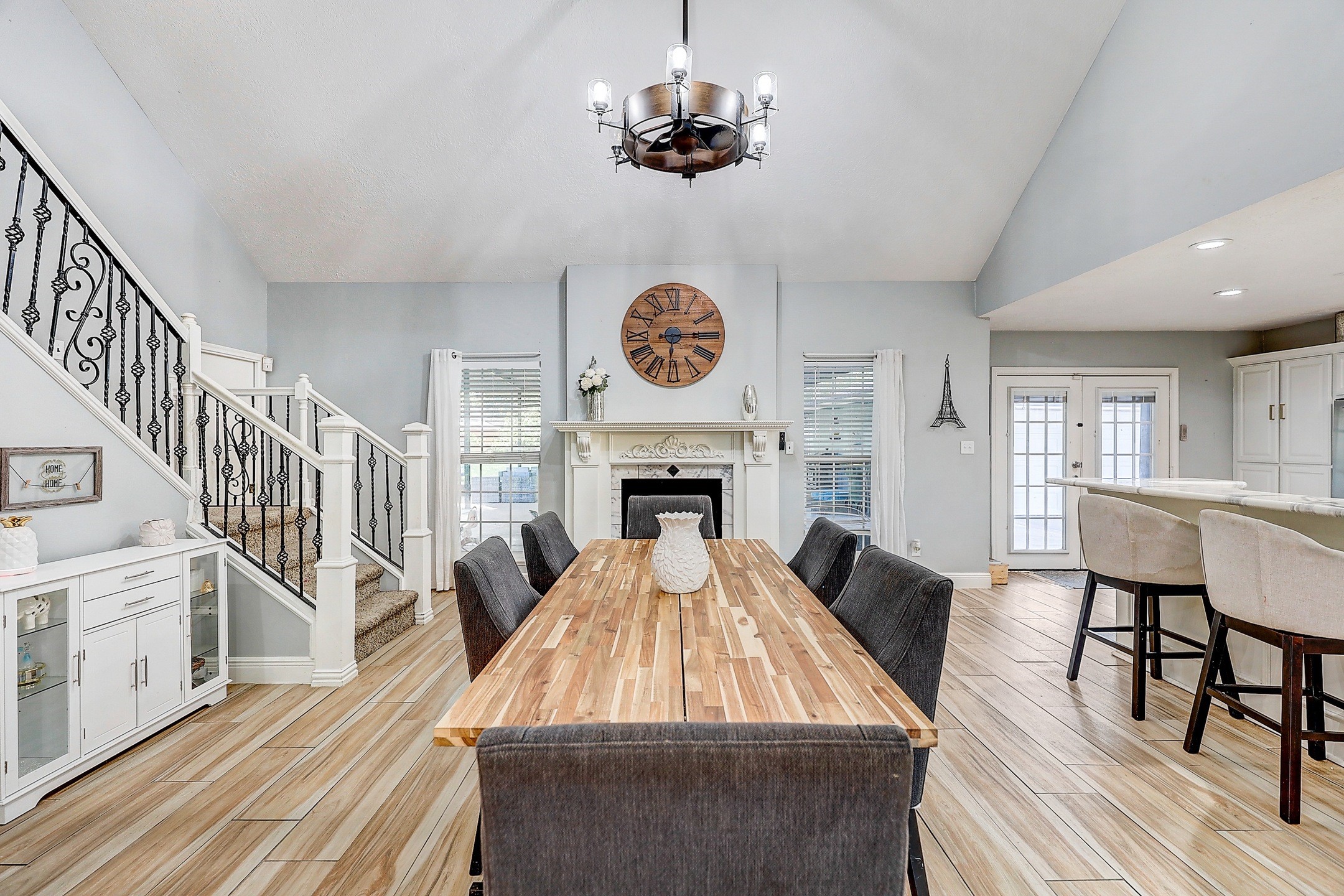 5111 Rockland Drive Property Photo