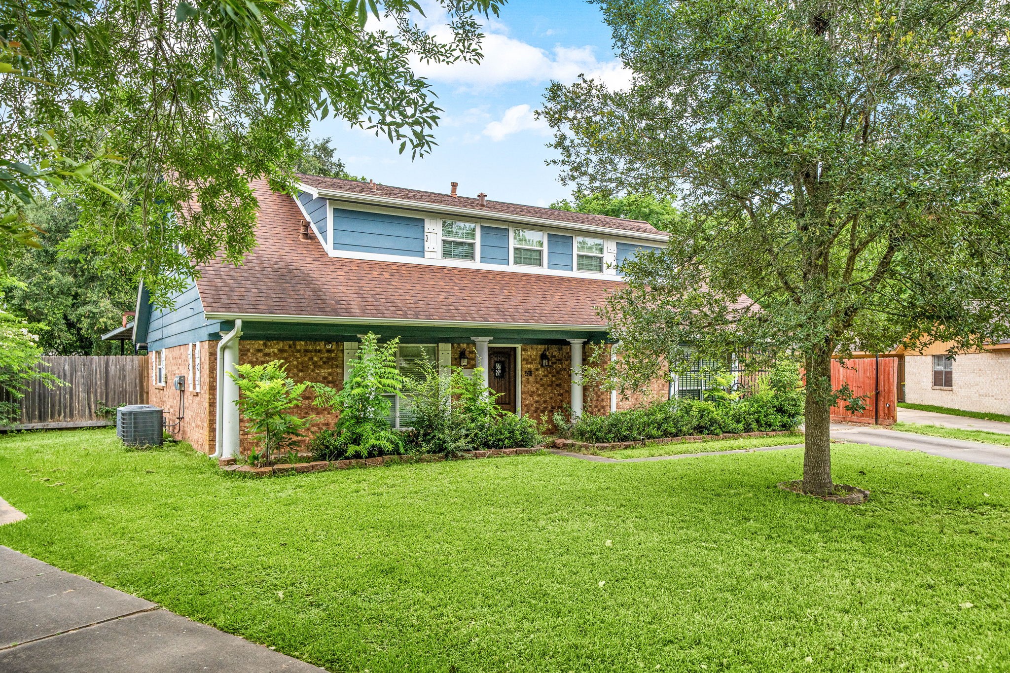 5111 Rockland Drive Property Photo