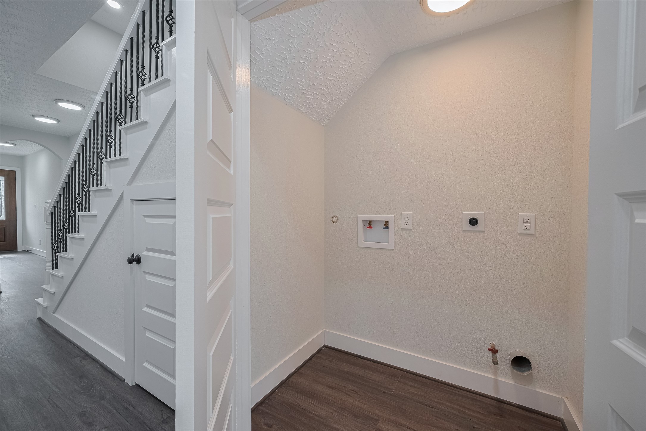 2206 Hoskins Drive Property Photo 35