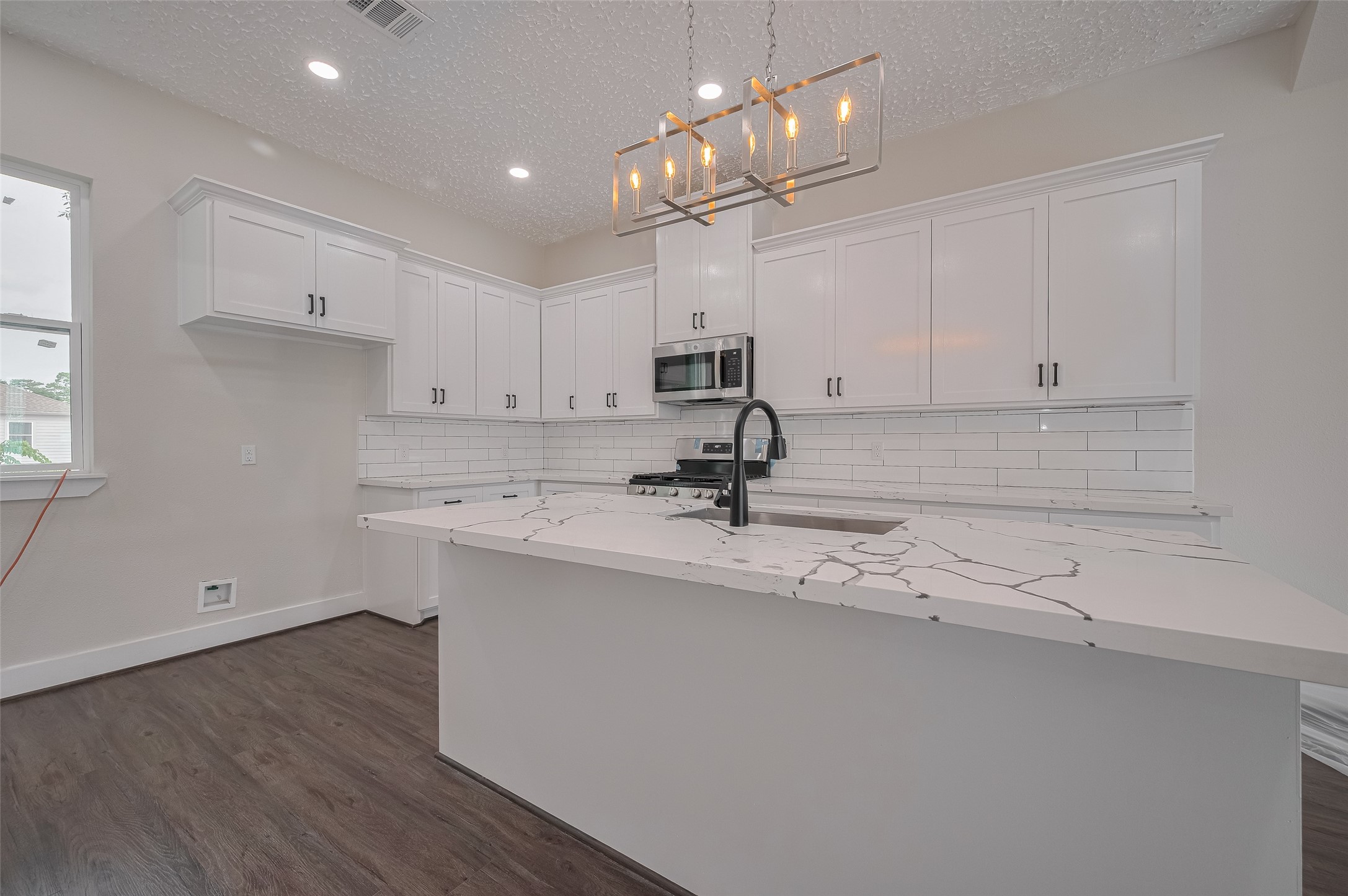 2206 Hoskins Drive Property Photo 36