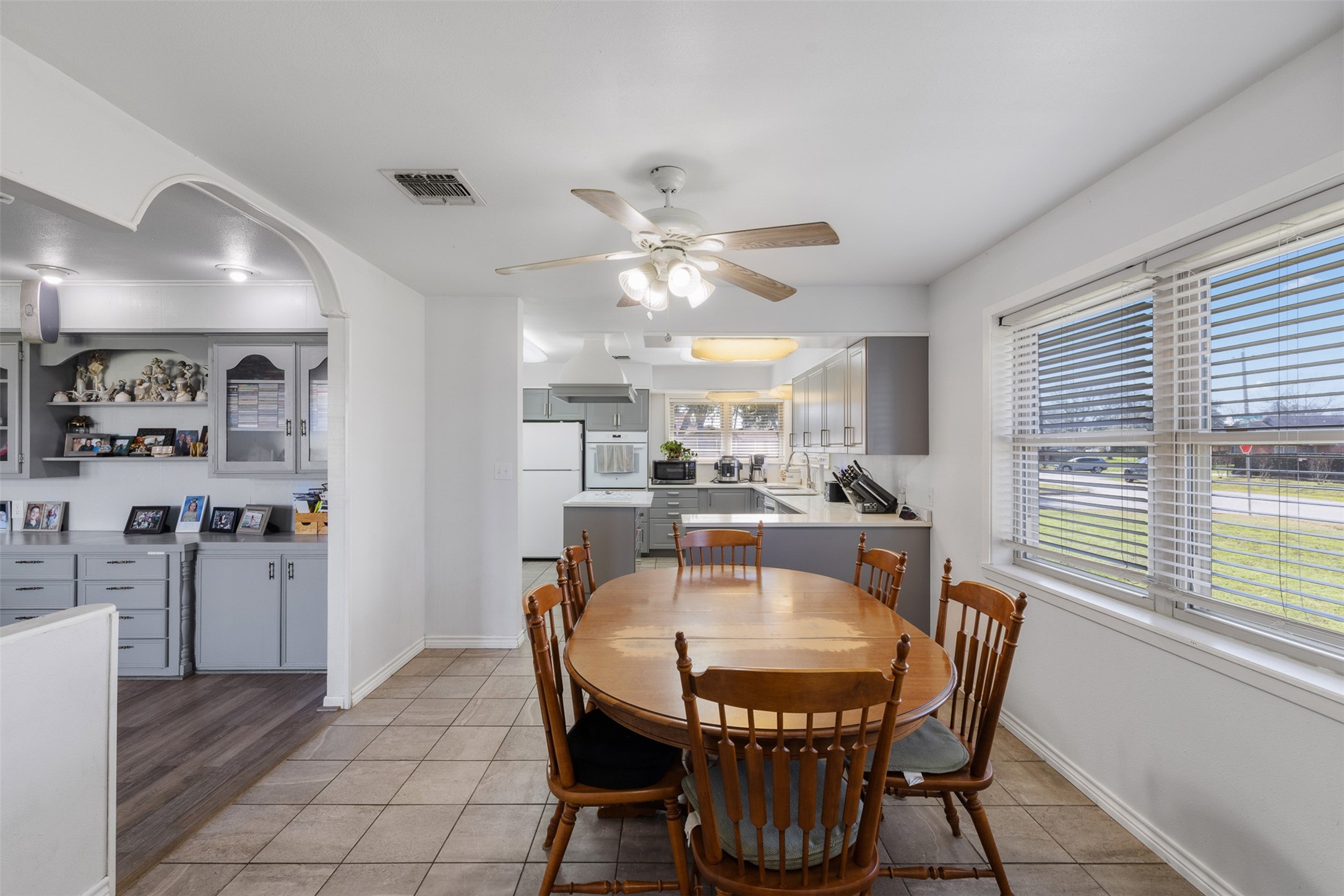 727 Partridge Lane Property Photo 16