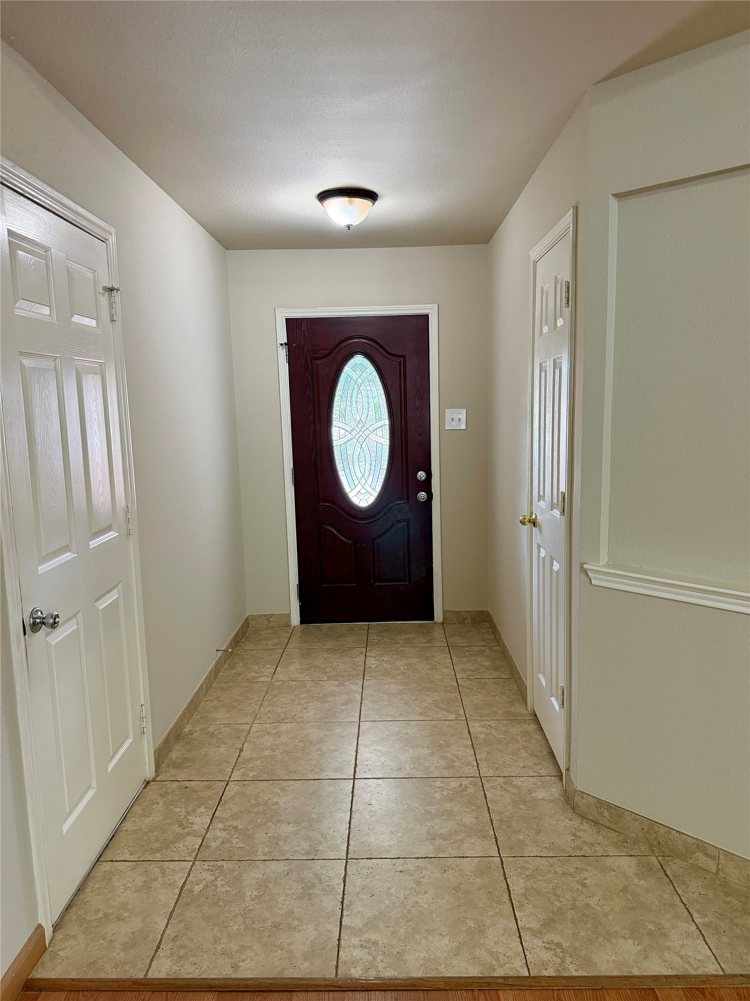 3715 Lindenfield Drive Property Photo 3