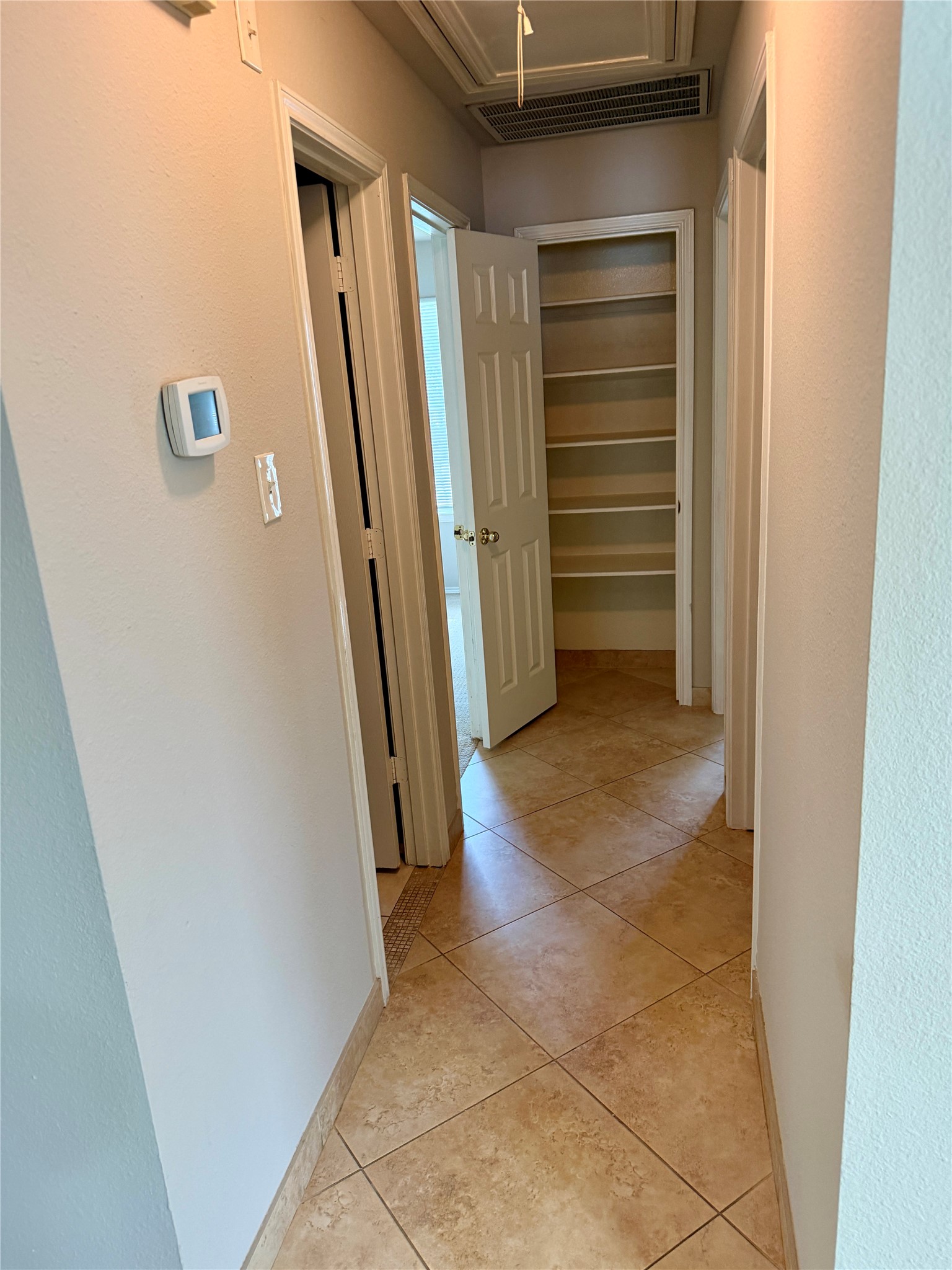 3715 Lindenfield Drive Property Photo 16