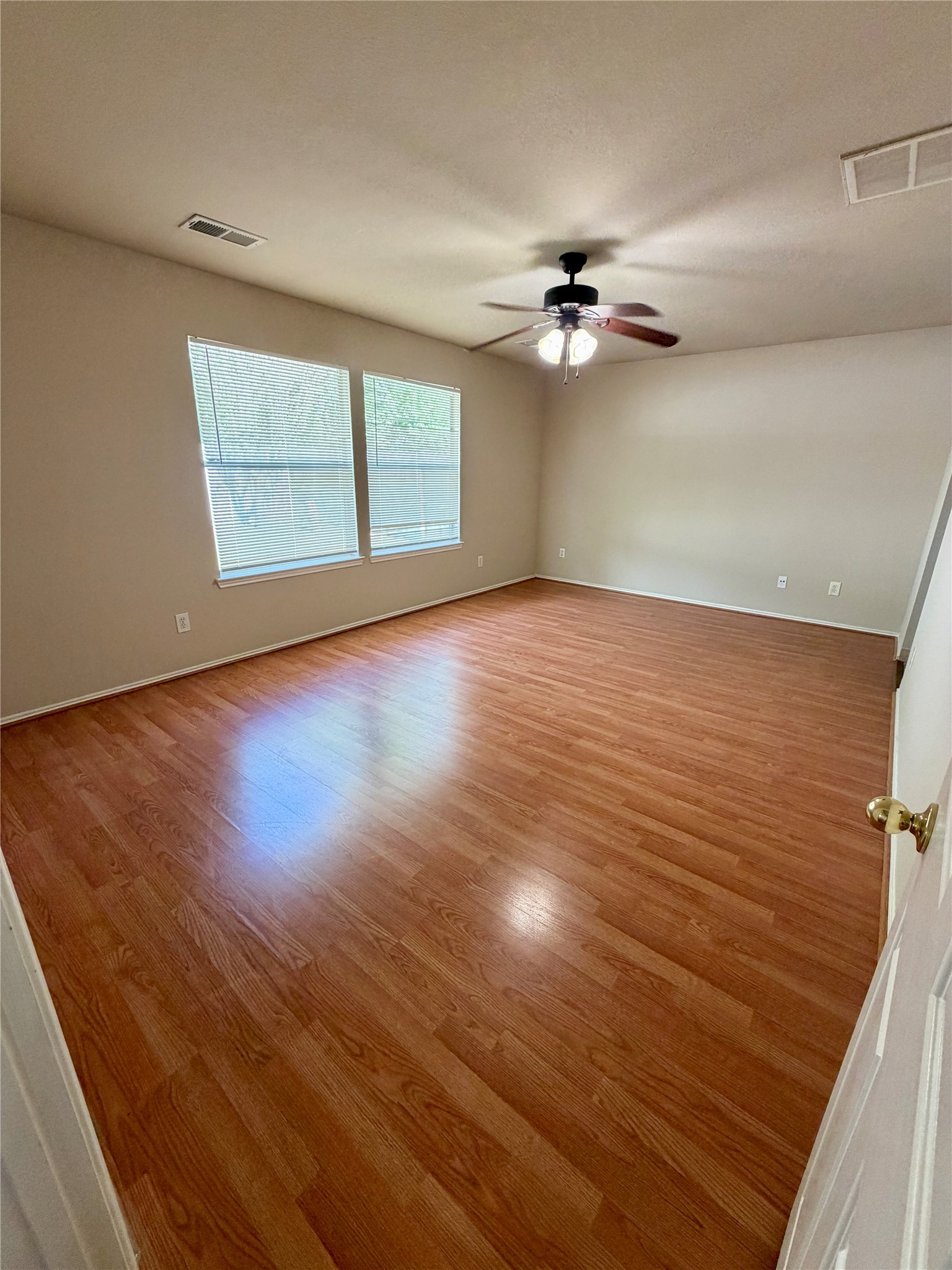 3715 Lindenfield Drive Property Photo 27