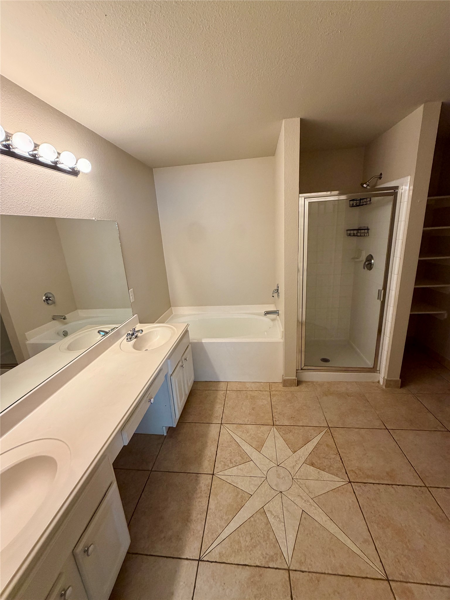 3715 Lindenfield Drive Property Photo 29