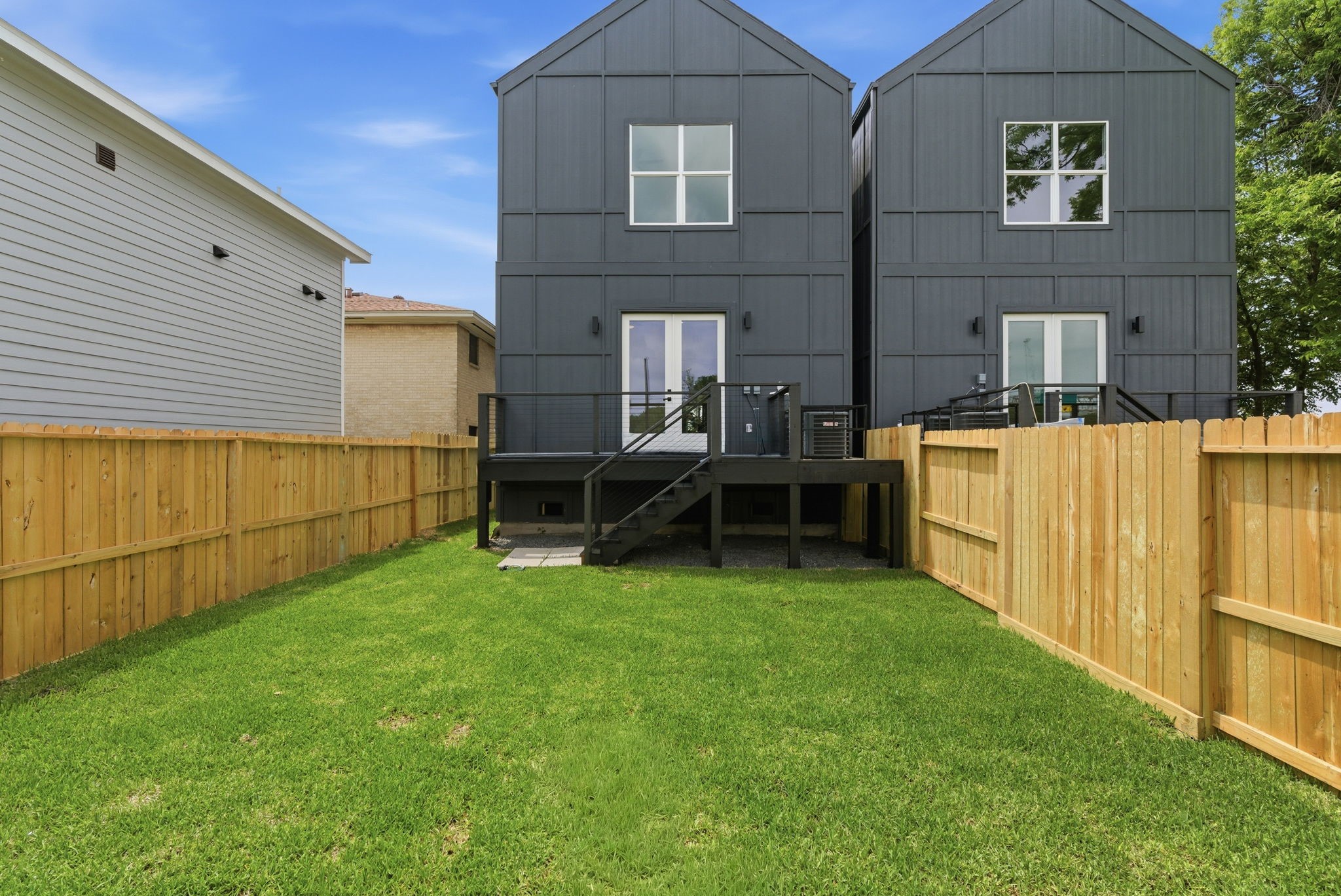 2915 Crane Street B Property Photo 17