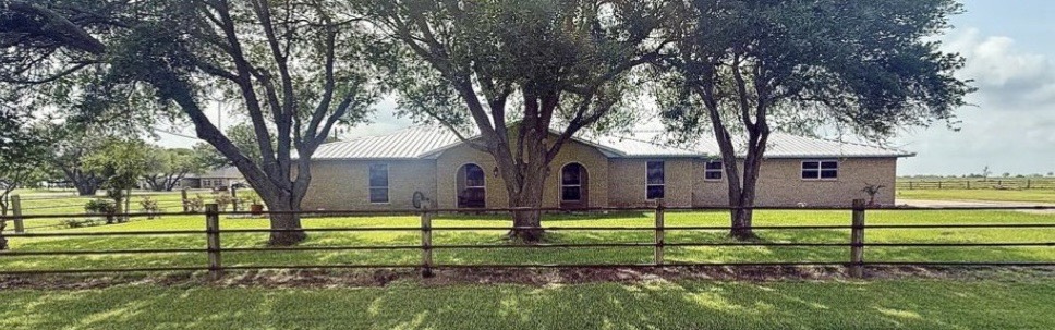 1201 Fm 1862 Property Photo 1