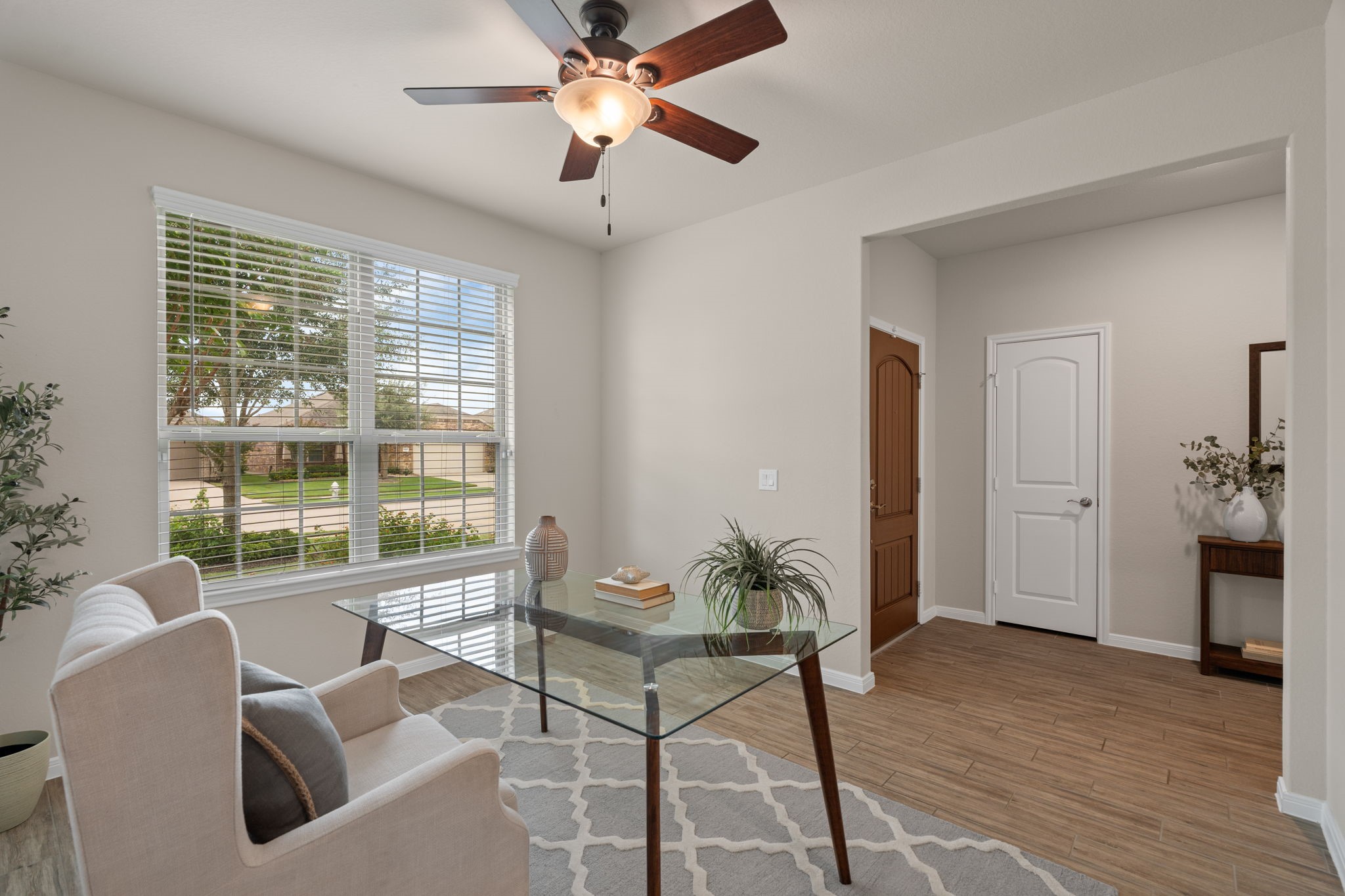 3102 Capote Peak Way Property Photo 5