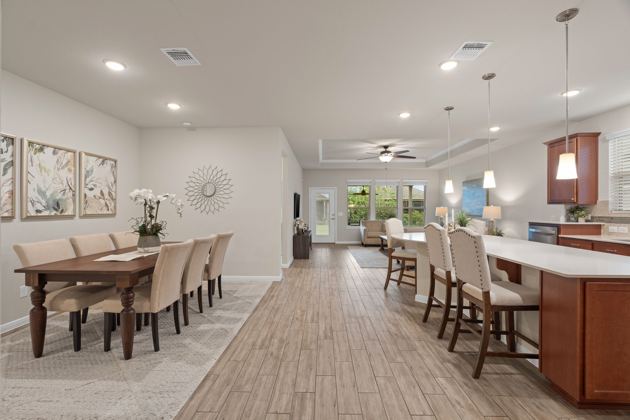 3102 Capote Peak Way Property Photo 6