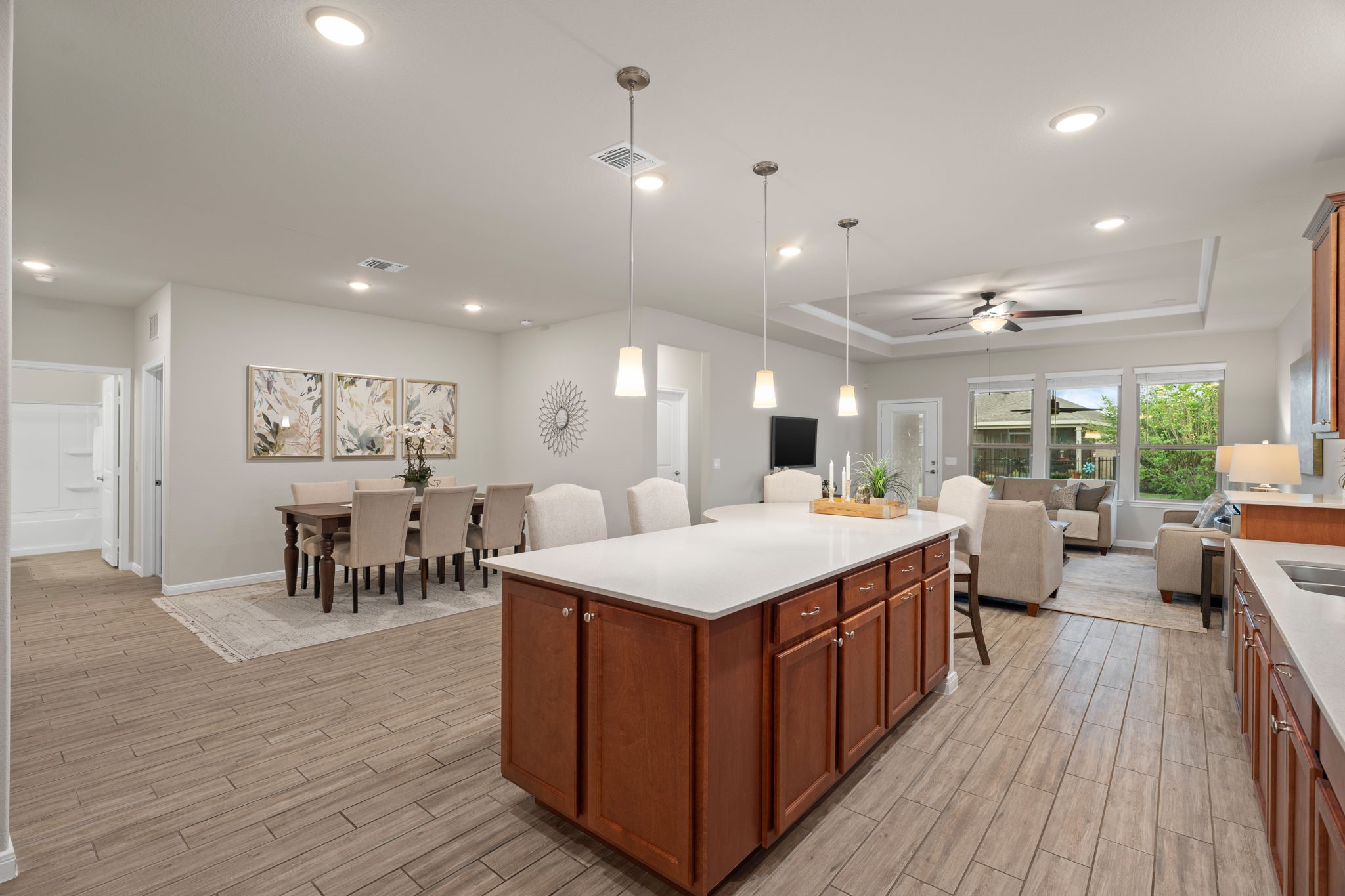 3102 Capote Peak Way Property Photo 8