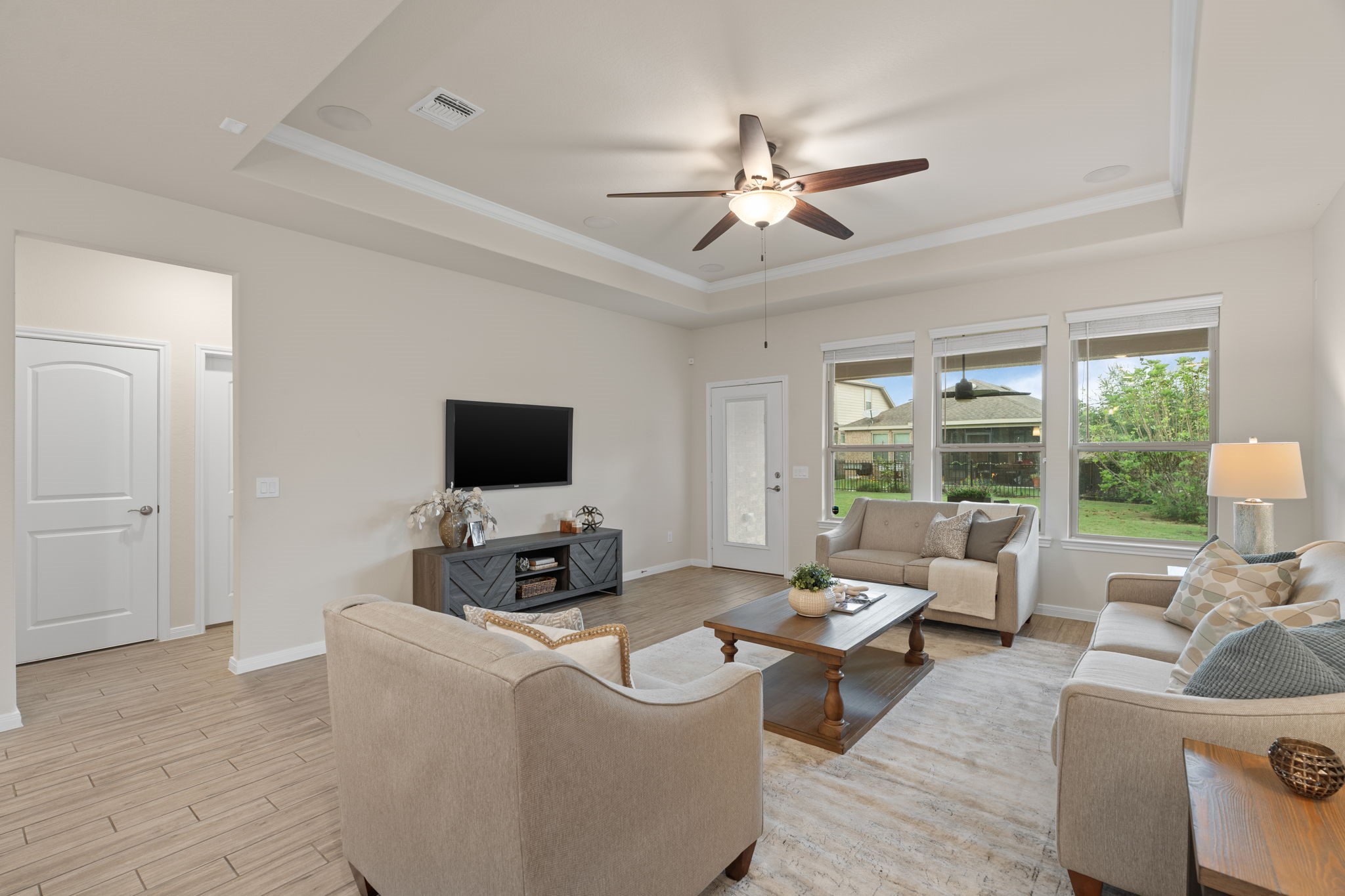 3102 Capote Peak Way Property Photo 16
