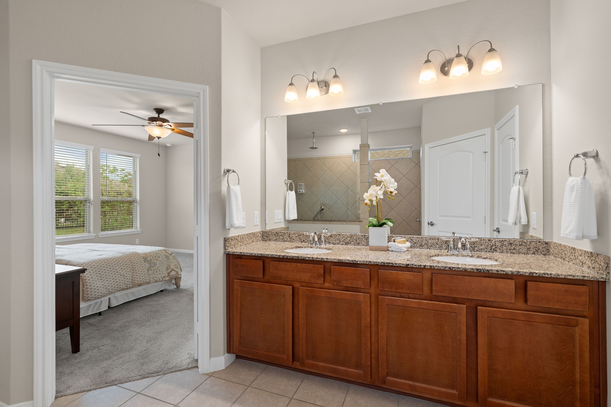 3102 Capote Peak Way Property Photo 23