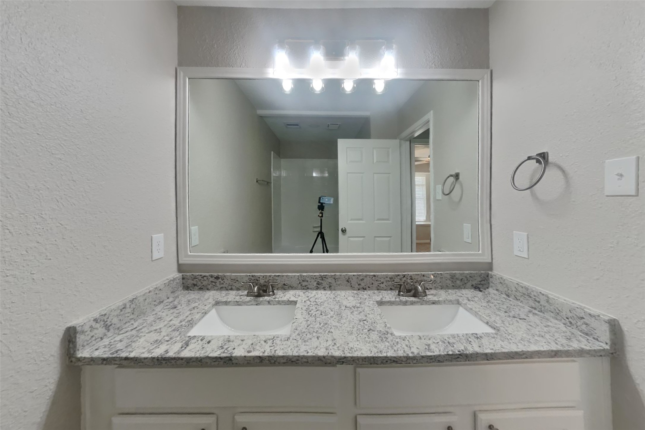 20407 Westfield Estates Drive Property Photo 17