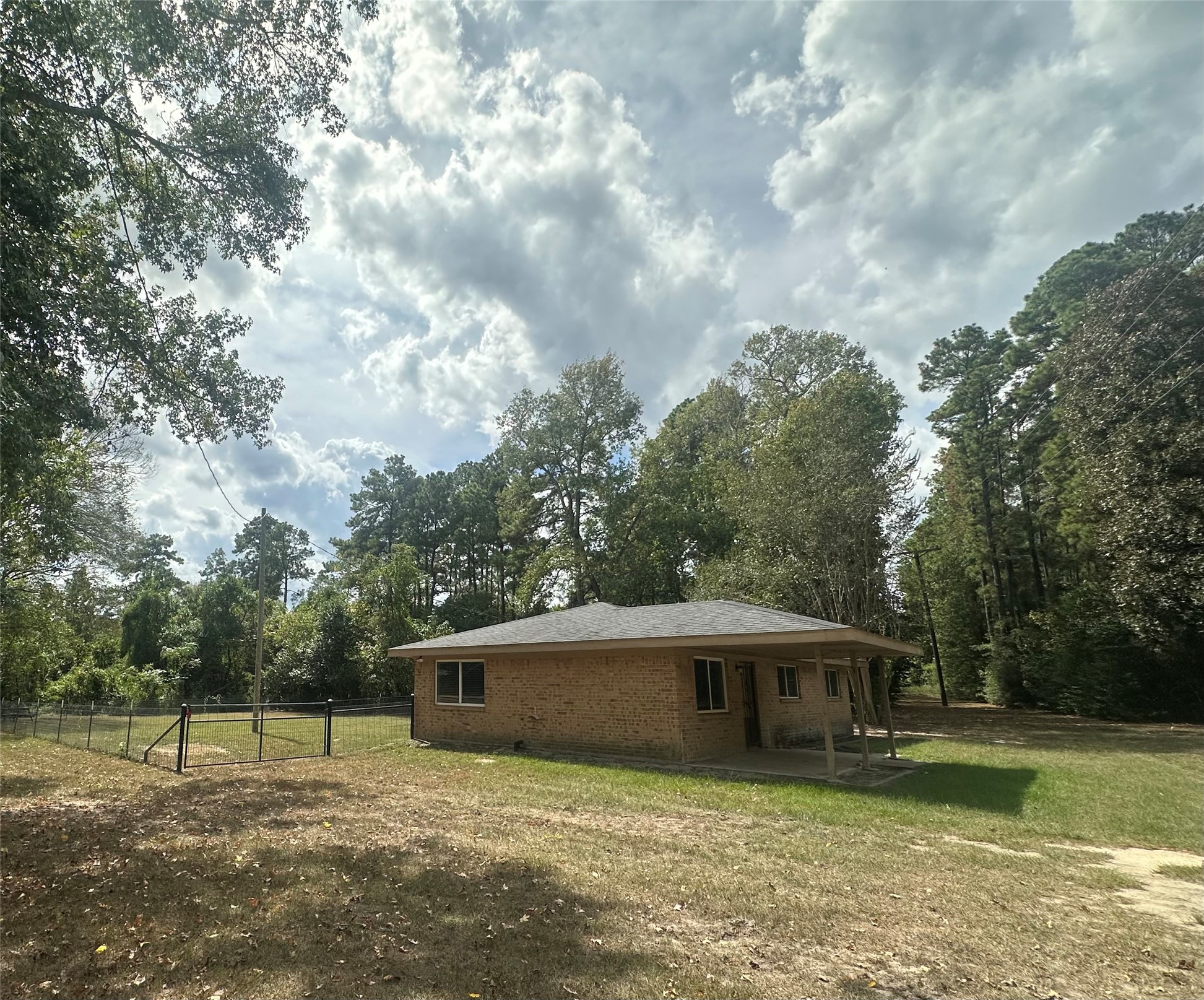 1800 W State Highway 150 Highway W Property Photo 3
