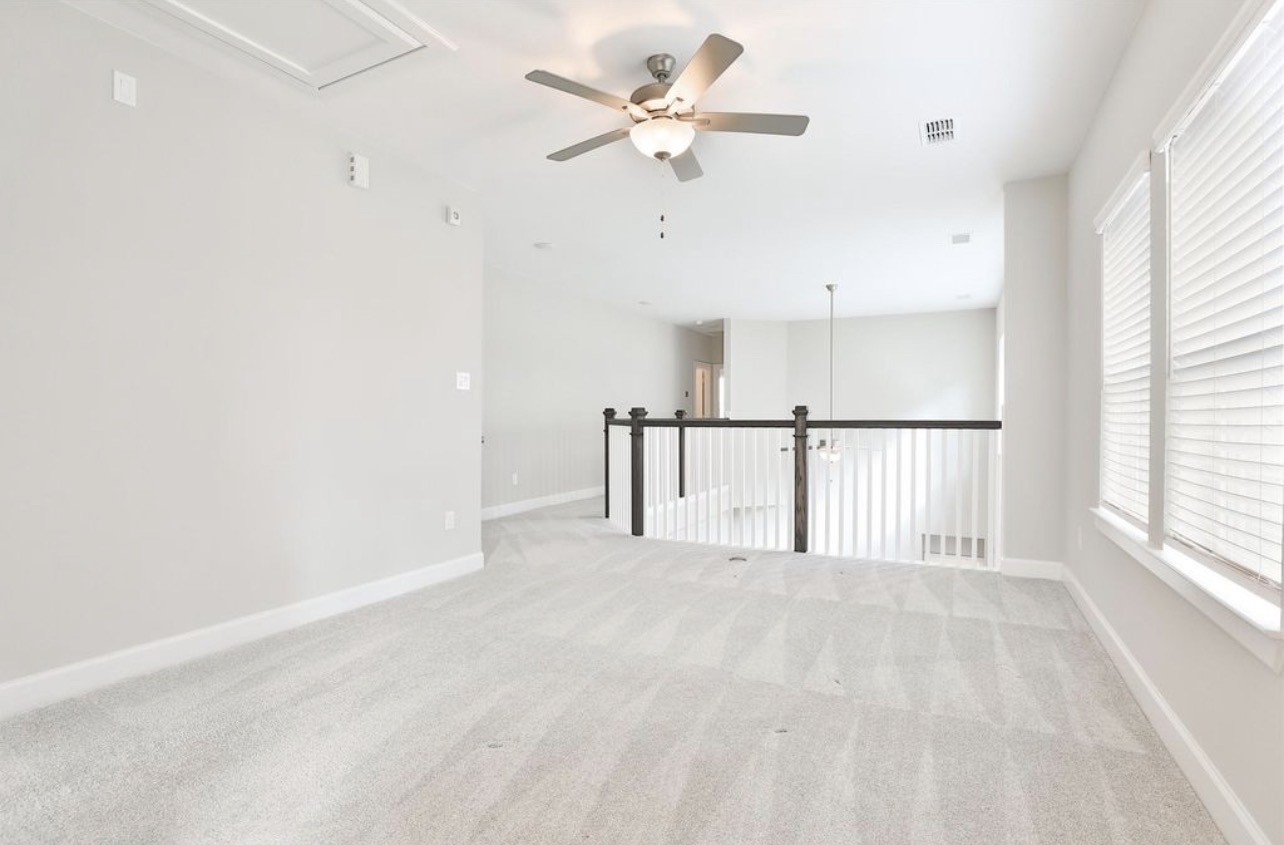 2206 Bridgeport Path Drive Property Photo 26